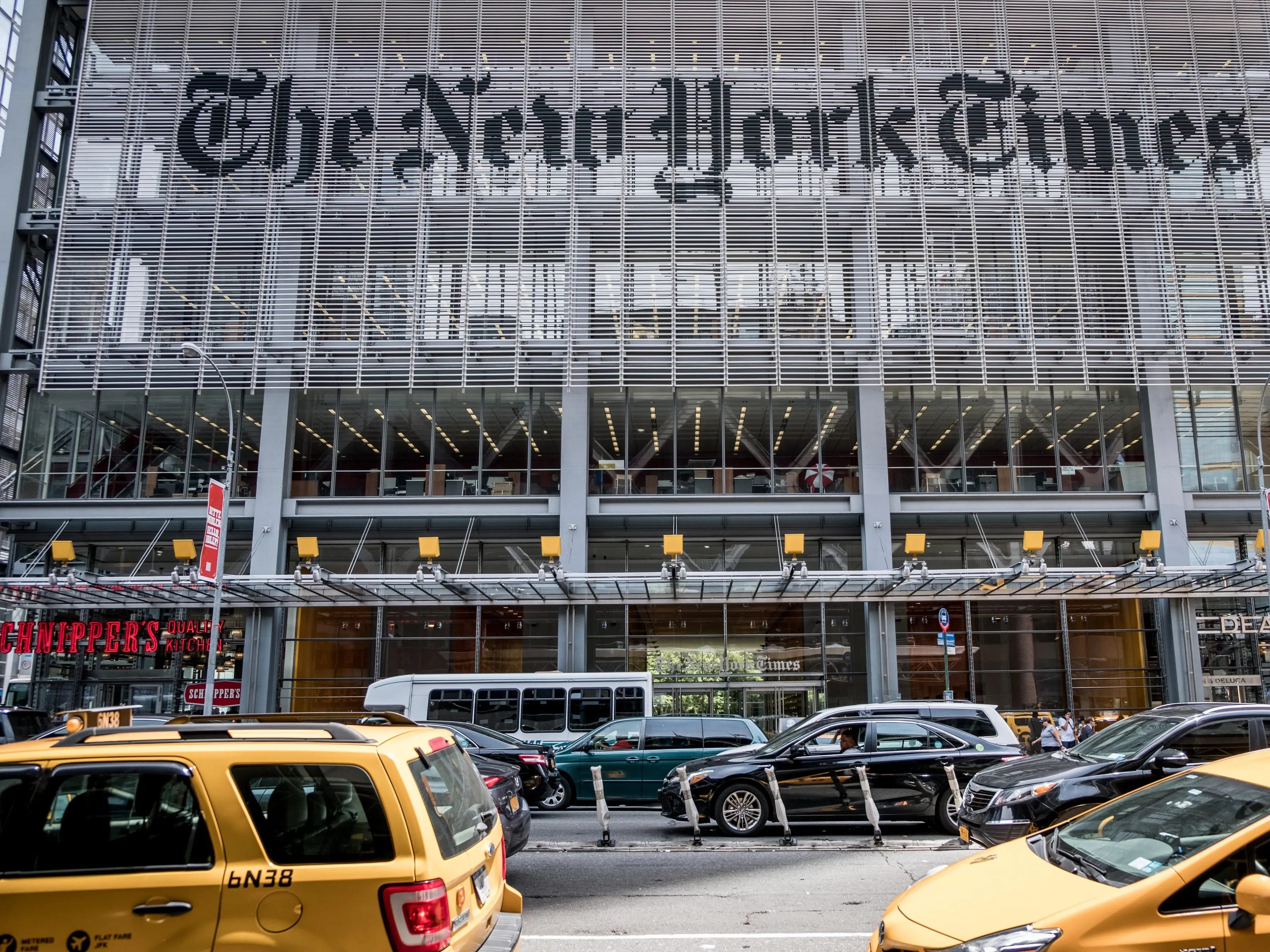 A famous former NYT editor who recently quit his job gave some