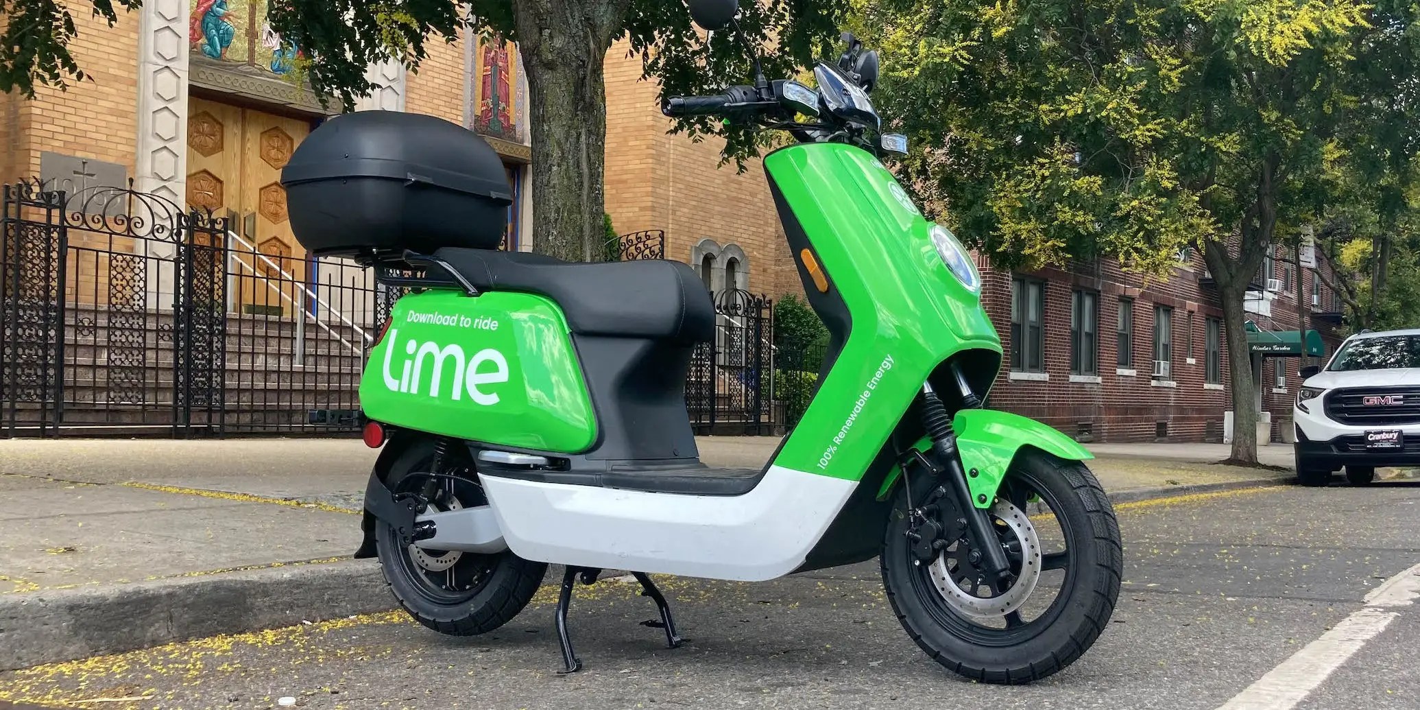What It's Like to Ride Lime's New Electric Moped in NYC Business Insider
