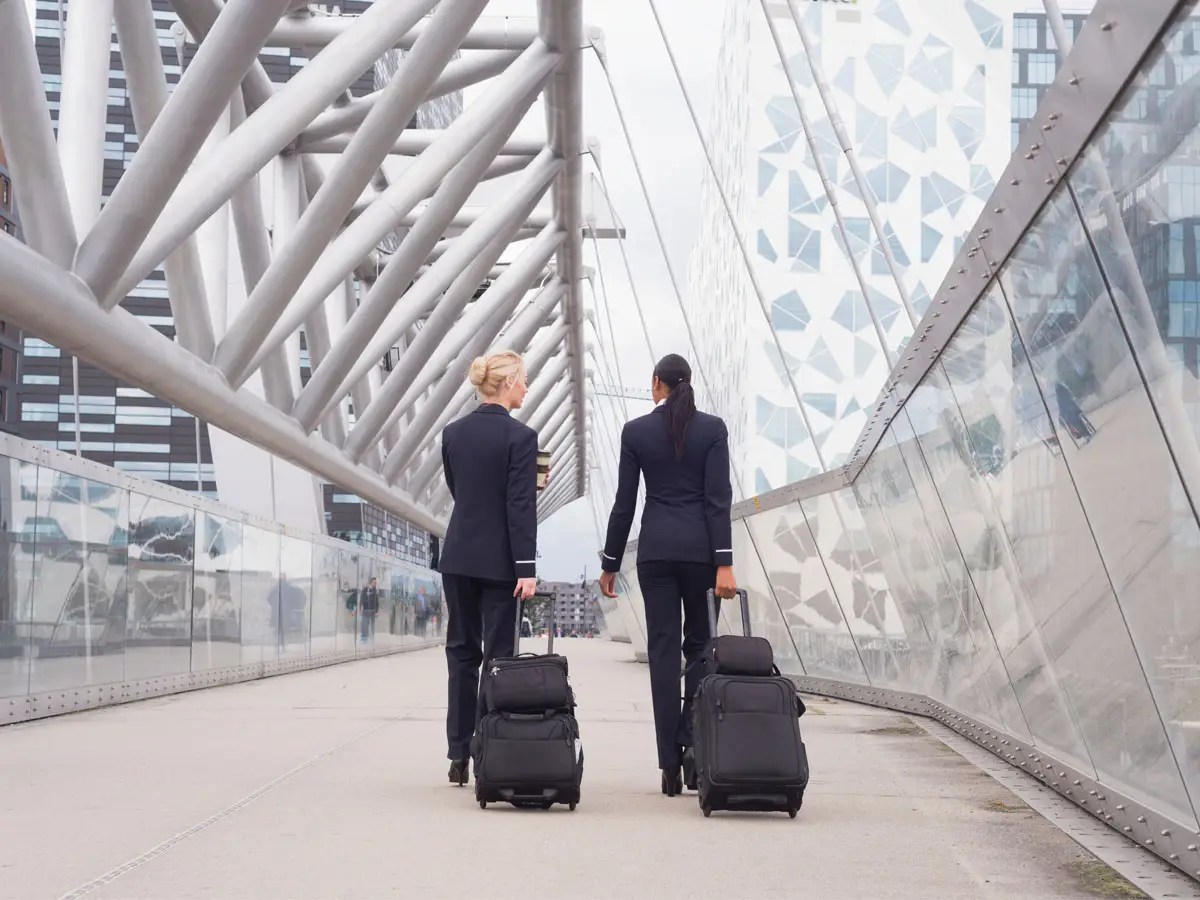 19 Travel Essentials Flight Attendants Always Pack