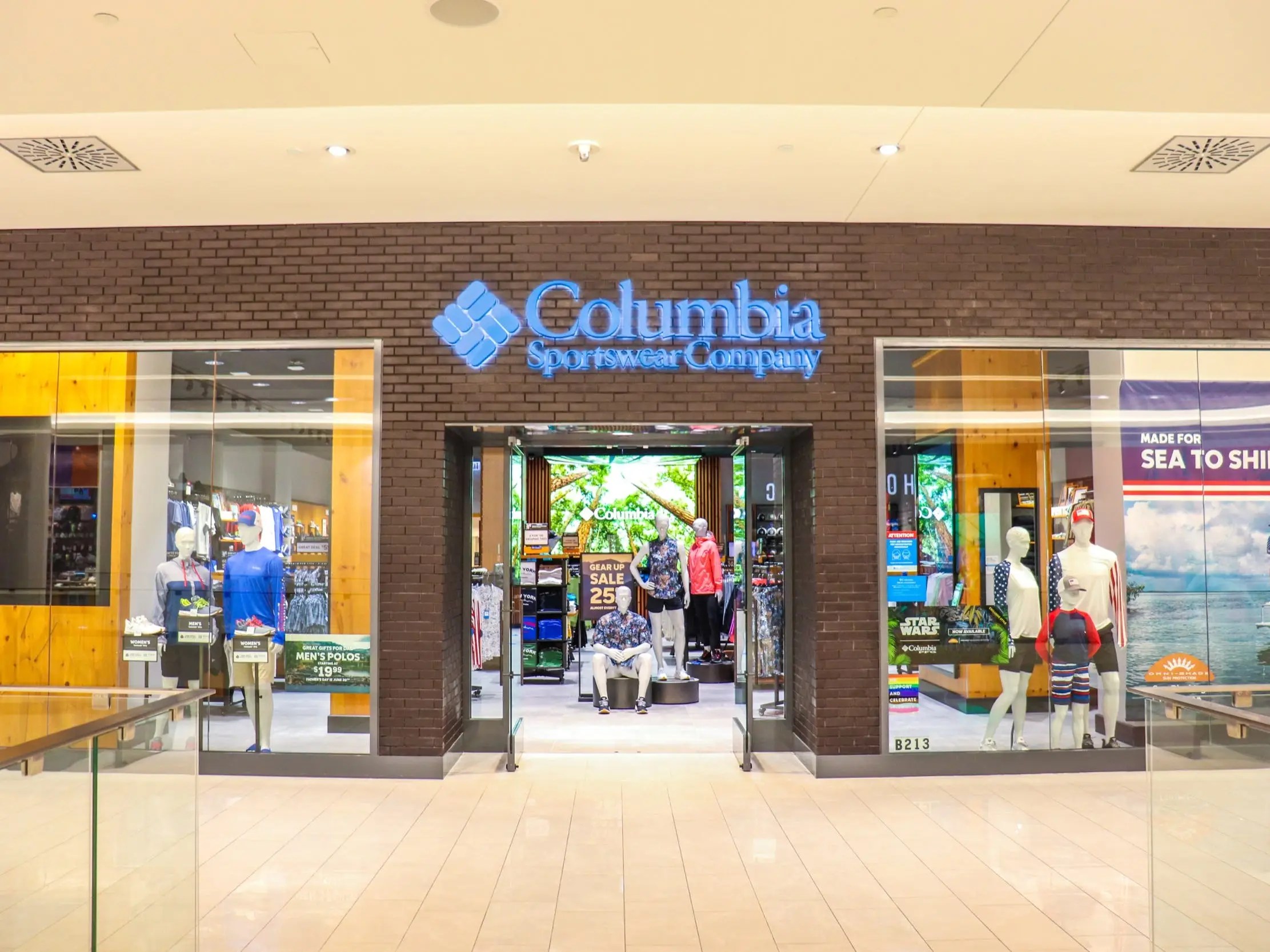 American Dream Mall Luxury Stores Literacy Basics