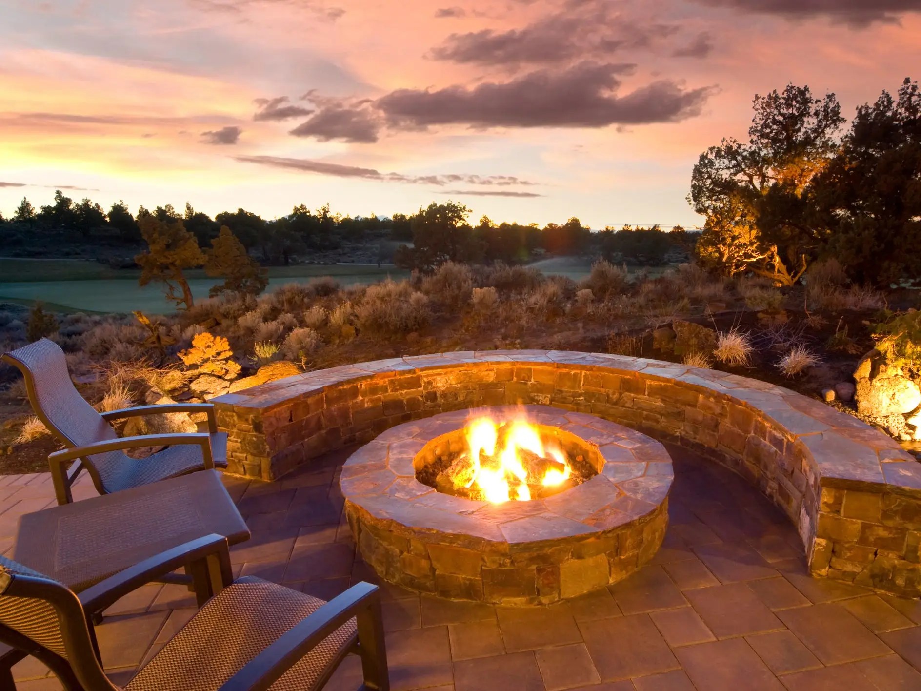15 Creative DIY Firepit Seating Ideas That Will Make Your Backyard the
