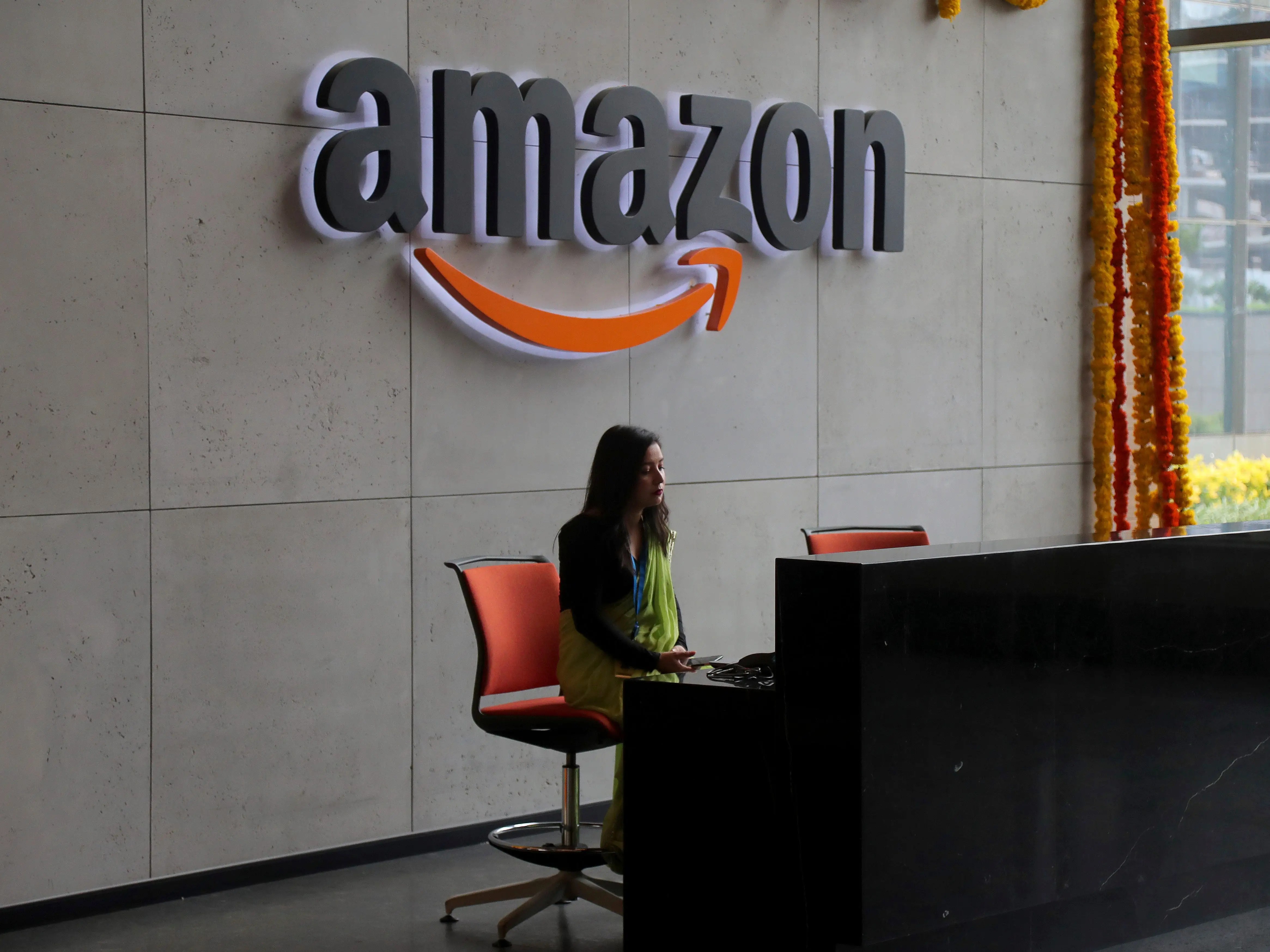 Amazon Recruiter Can Offer up to 715,400 for L7 Programmers Document