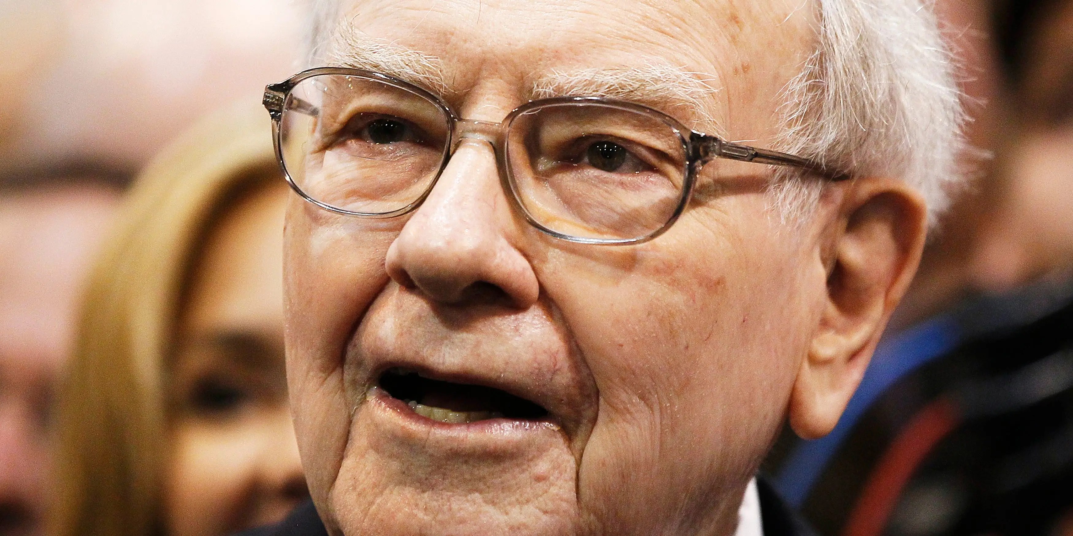 Warren Buffett is the only top10 billionaire to poorer this