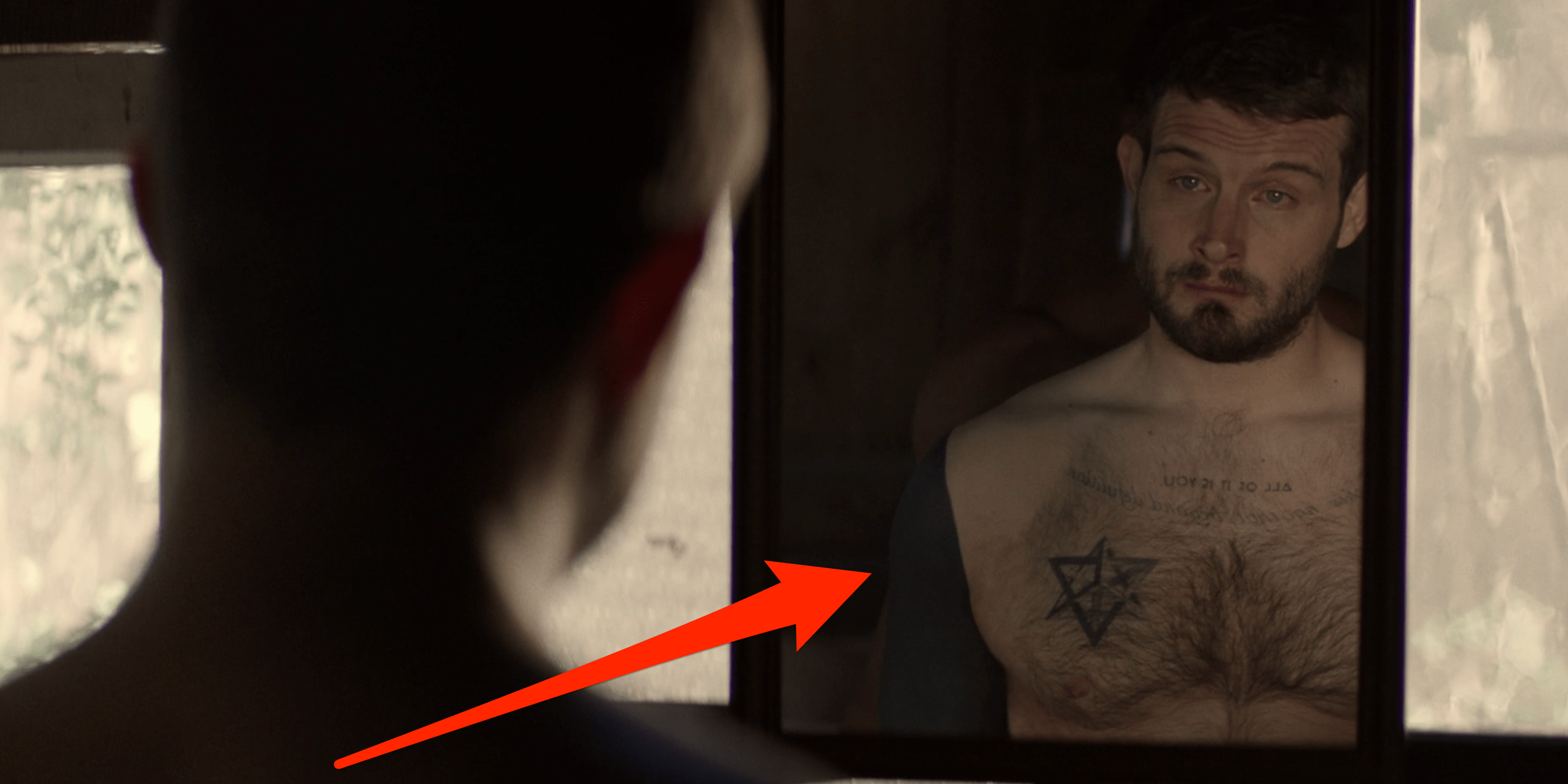 Twd: World Beyond': Why Nico Tortorella Has Blackout Tattoo 600_x_1200_jpg