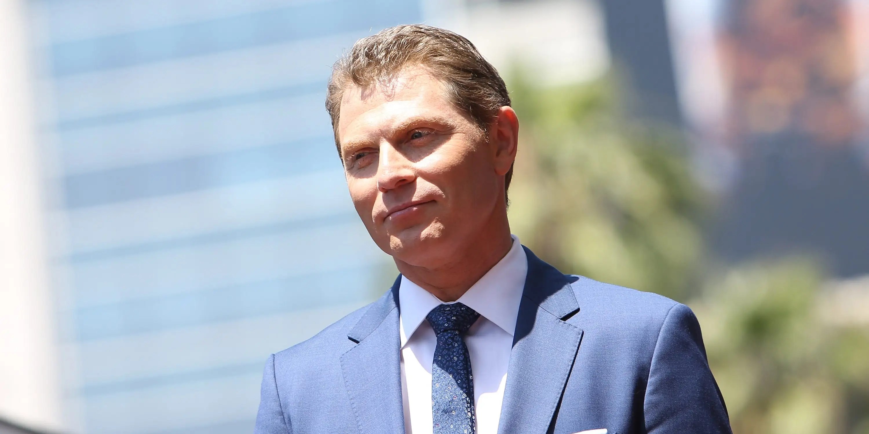 Bobby Flay to Leave Food Network After 27 Years, Report Says Business