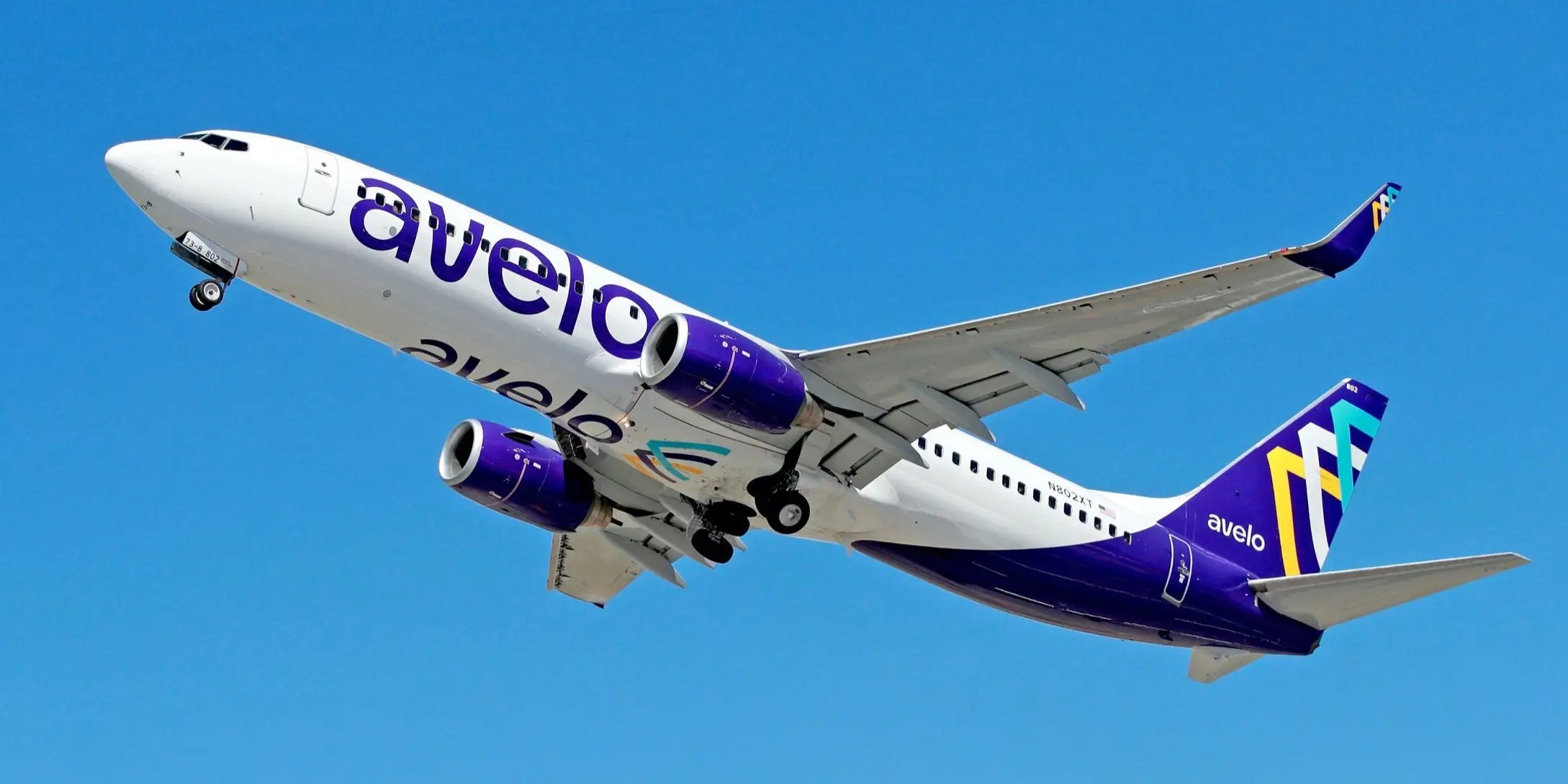 Avelo Is Raising Pay and Offering Bonuses Amid Global Pilot Shortage