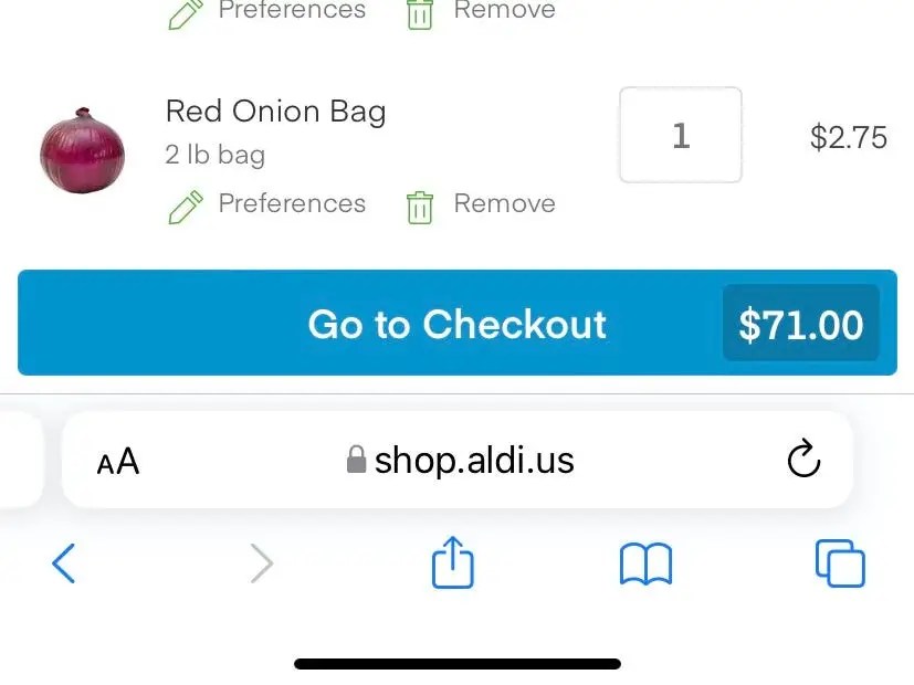 I tried curbside grocery pickup at Walmart and Aldi, and Walmart was