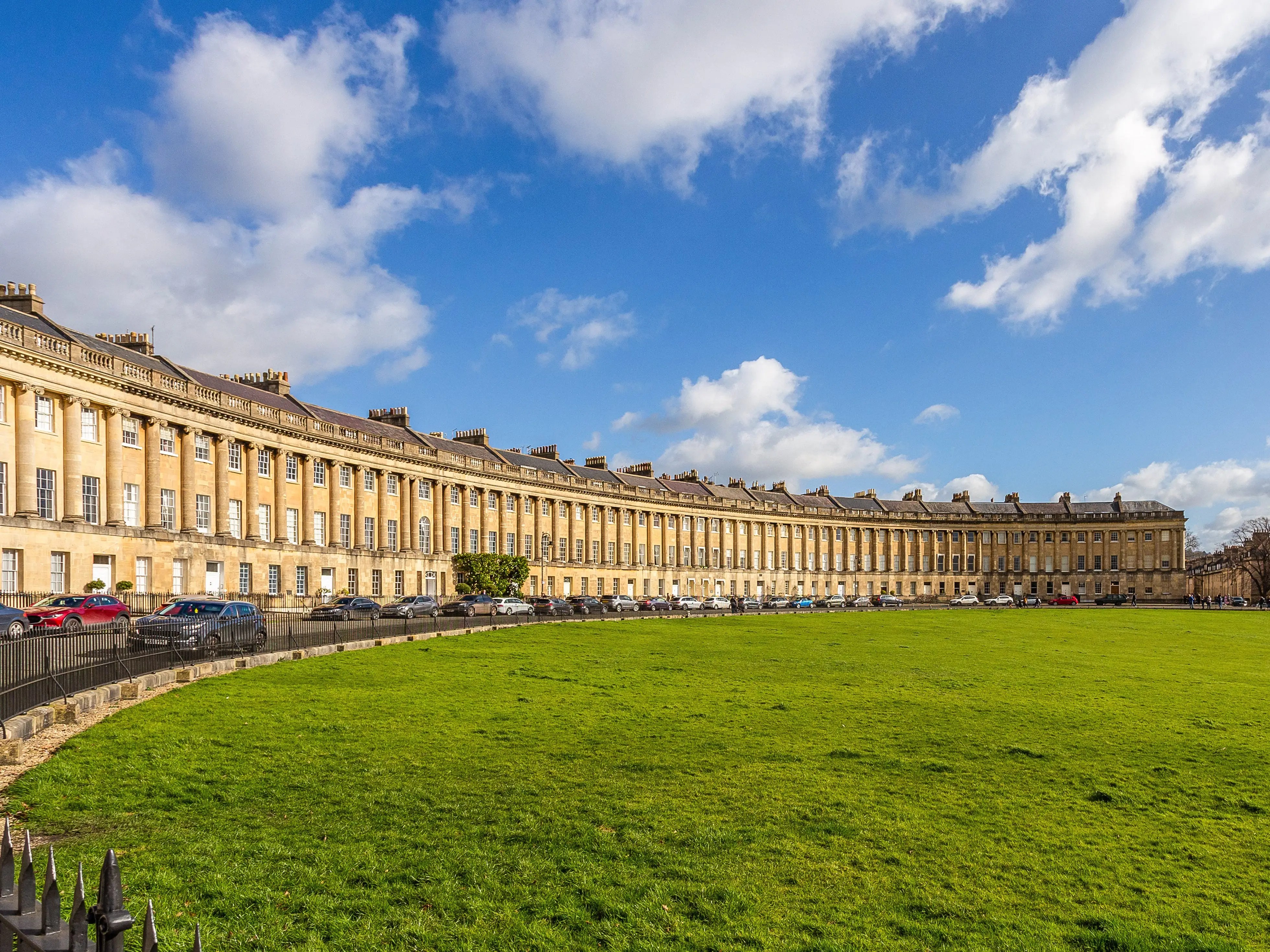 Photos Apartment Featured in 'Bridgerton' Is on Sale for 1.3 Million