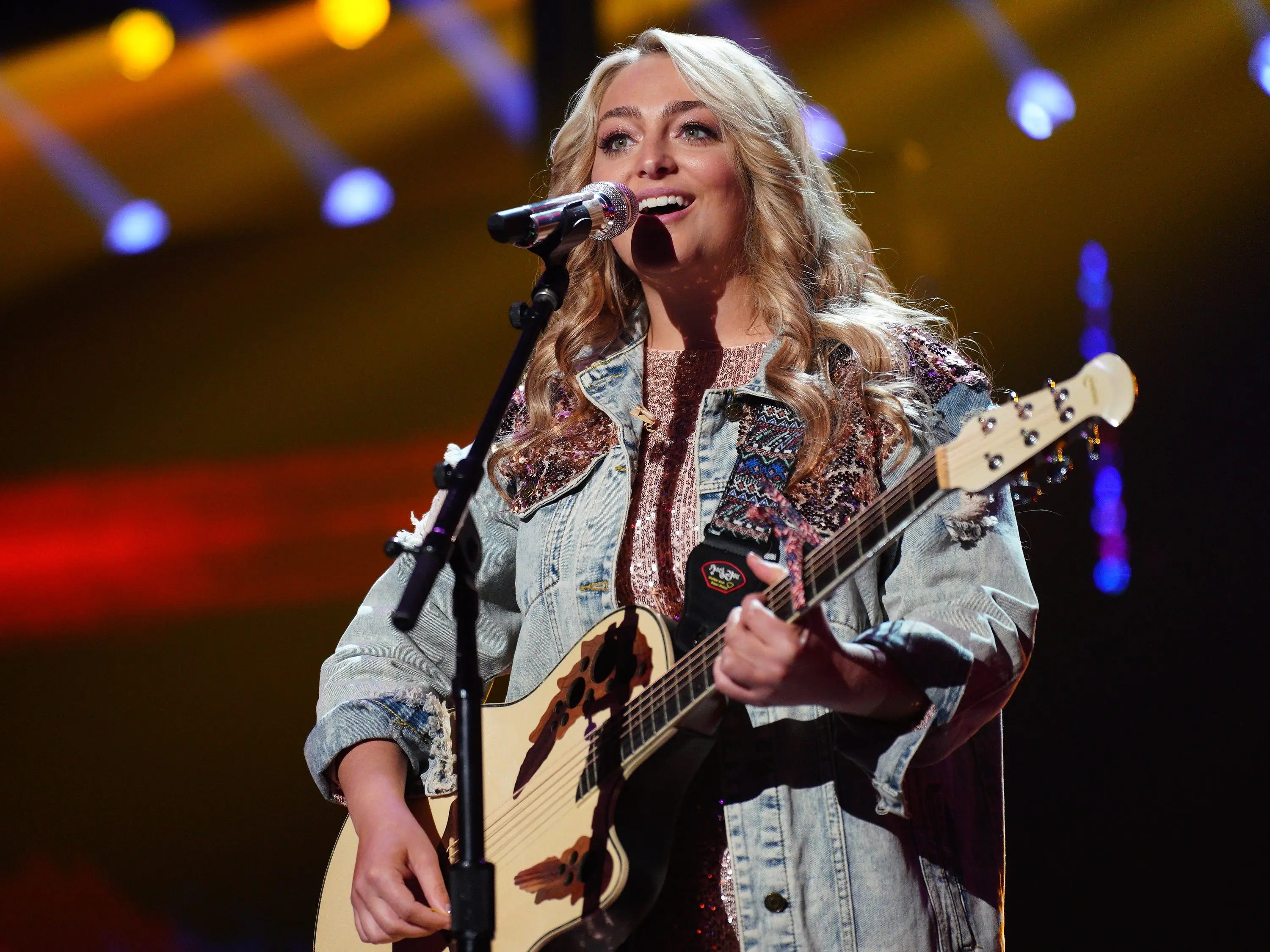 'American Idol's' Platinum Ticket Winner HunterGirl Talked About Songwriting for Veterans