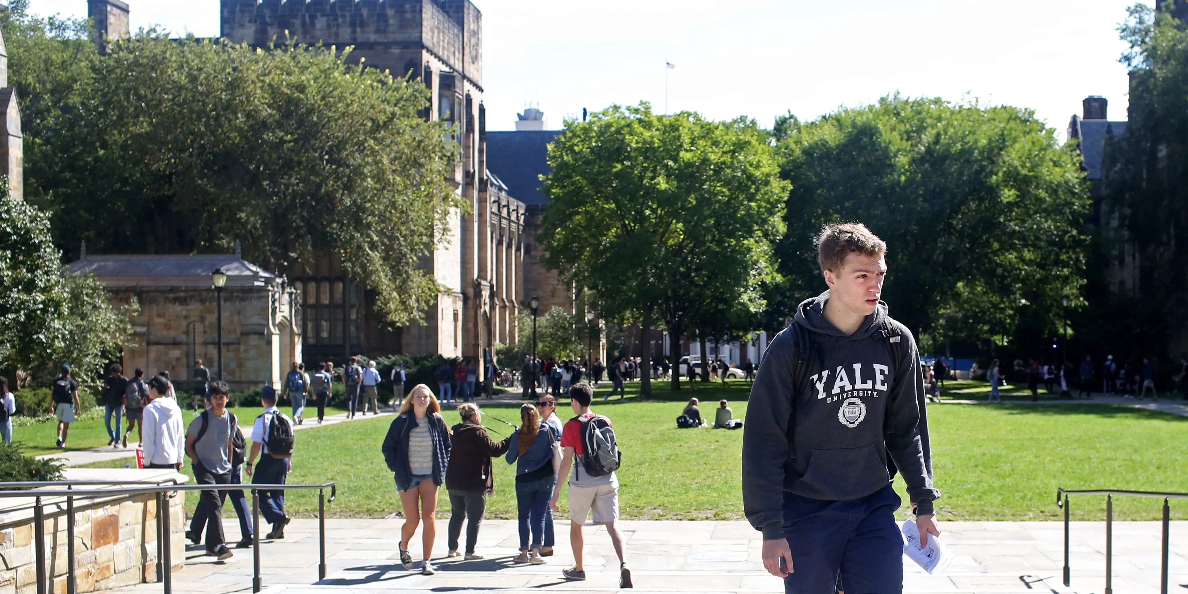 Here's the Salary Breakdown for Yale's MBA Class of 2021 Business Insider