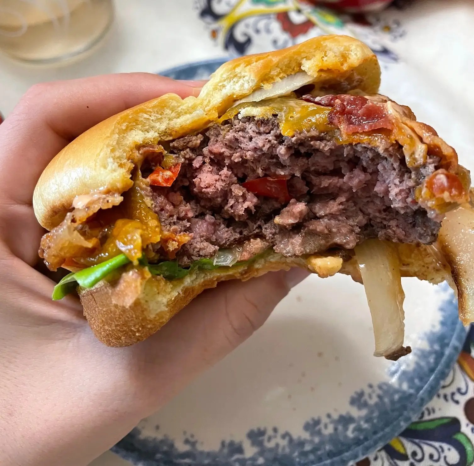 I Made Gordon Ramsay's Perfect Burger and It Was Delicious
