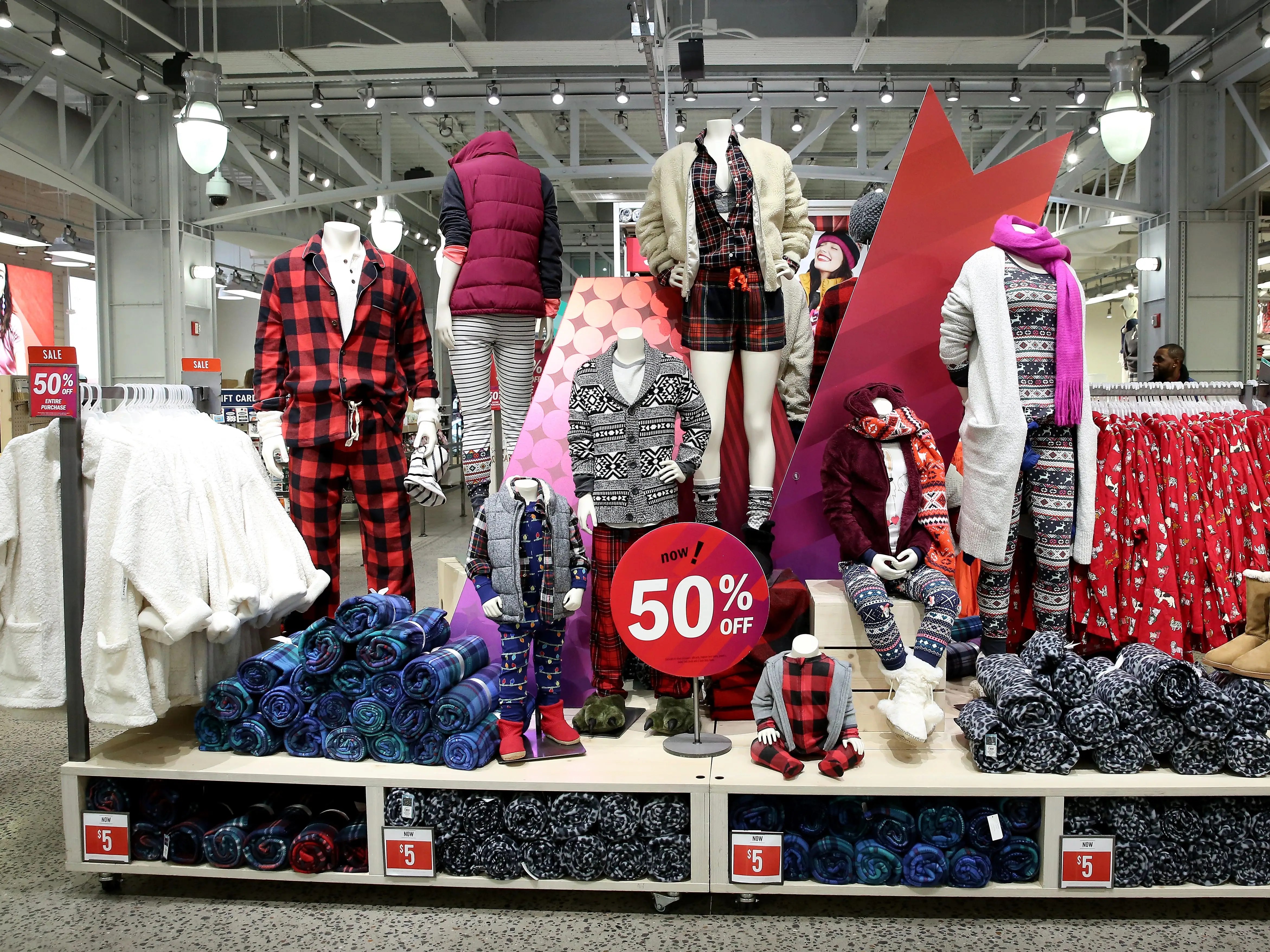 Can You Take Dogs Into Old Navy