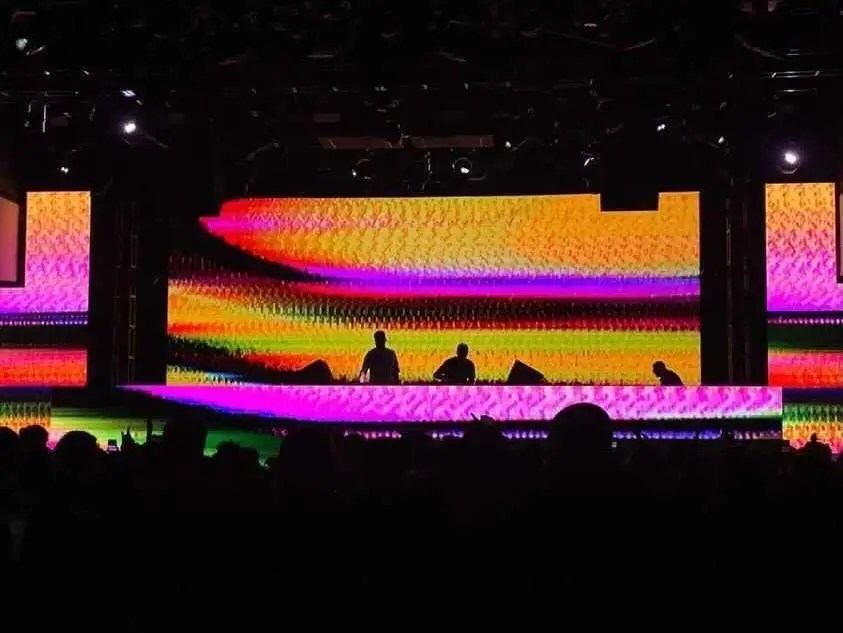 Crypto Investing Inside World's Largest NFT Event Amid Bear Market