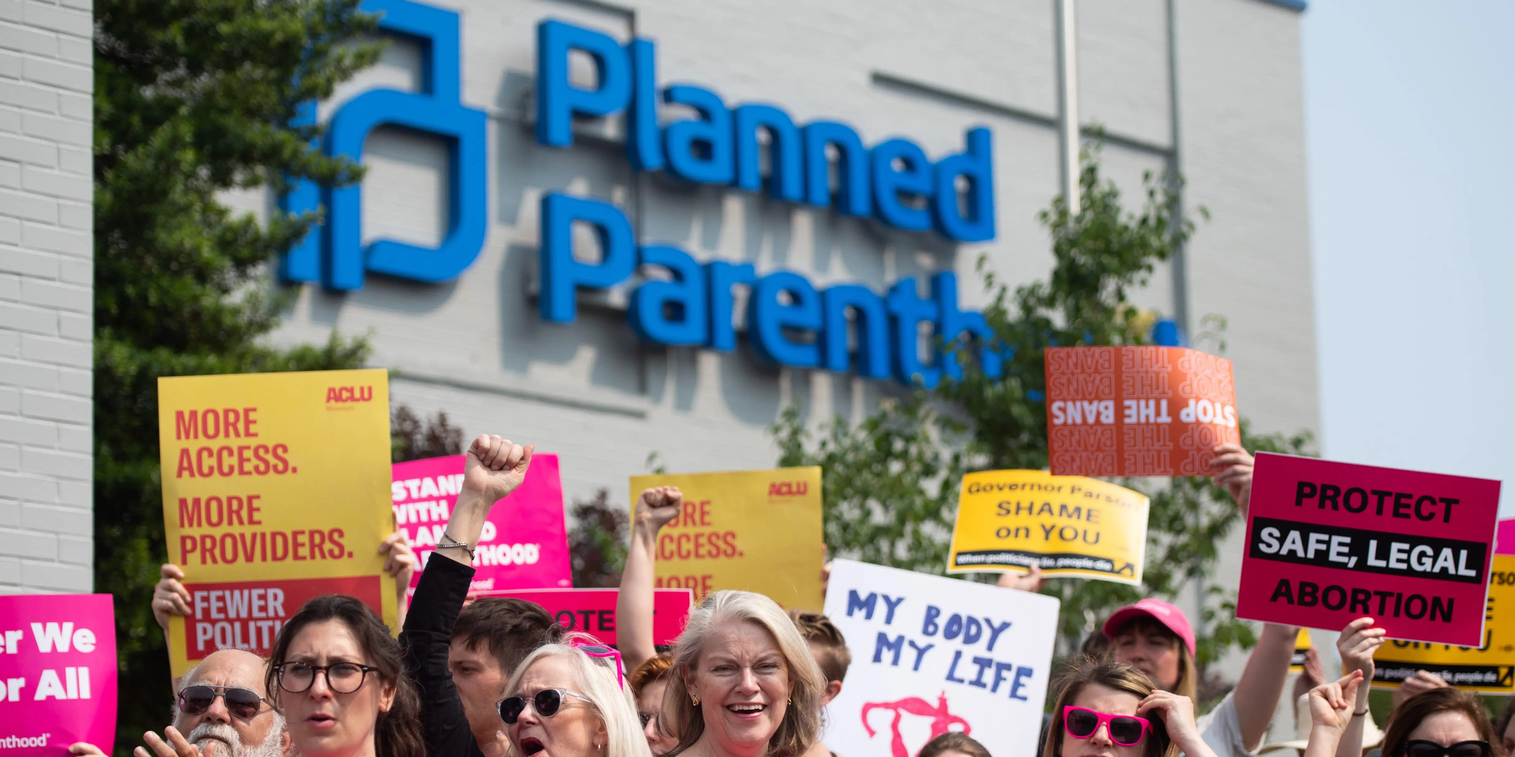 Missouri first state to ban abortion following the SCOTUS