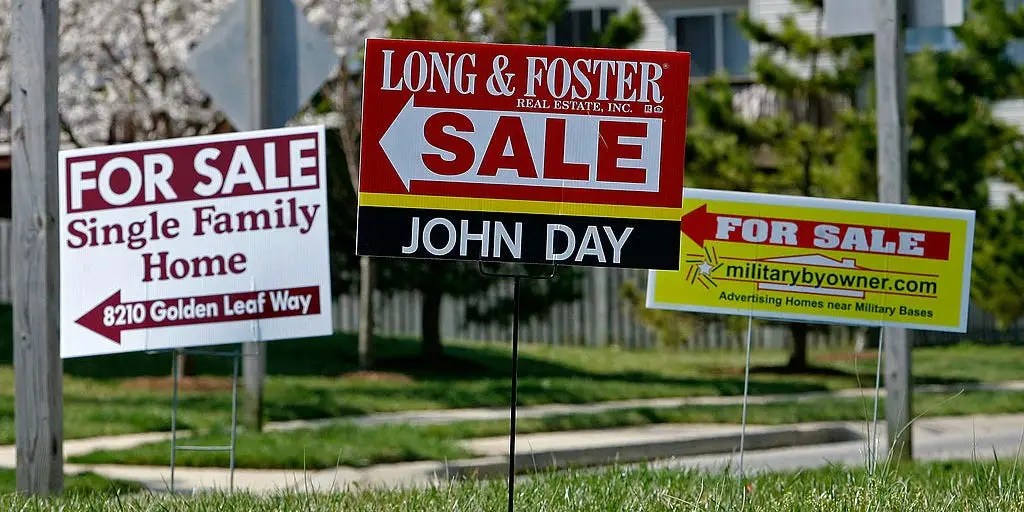 Housing Market Bubble Jonathan Miller Predicts the Best Time to Buy