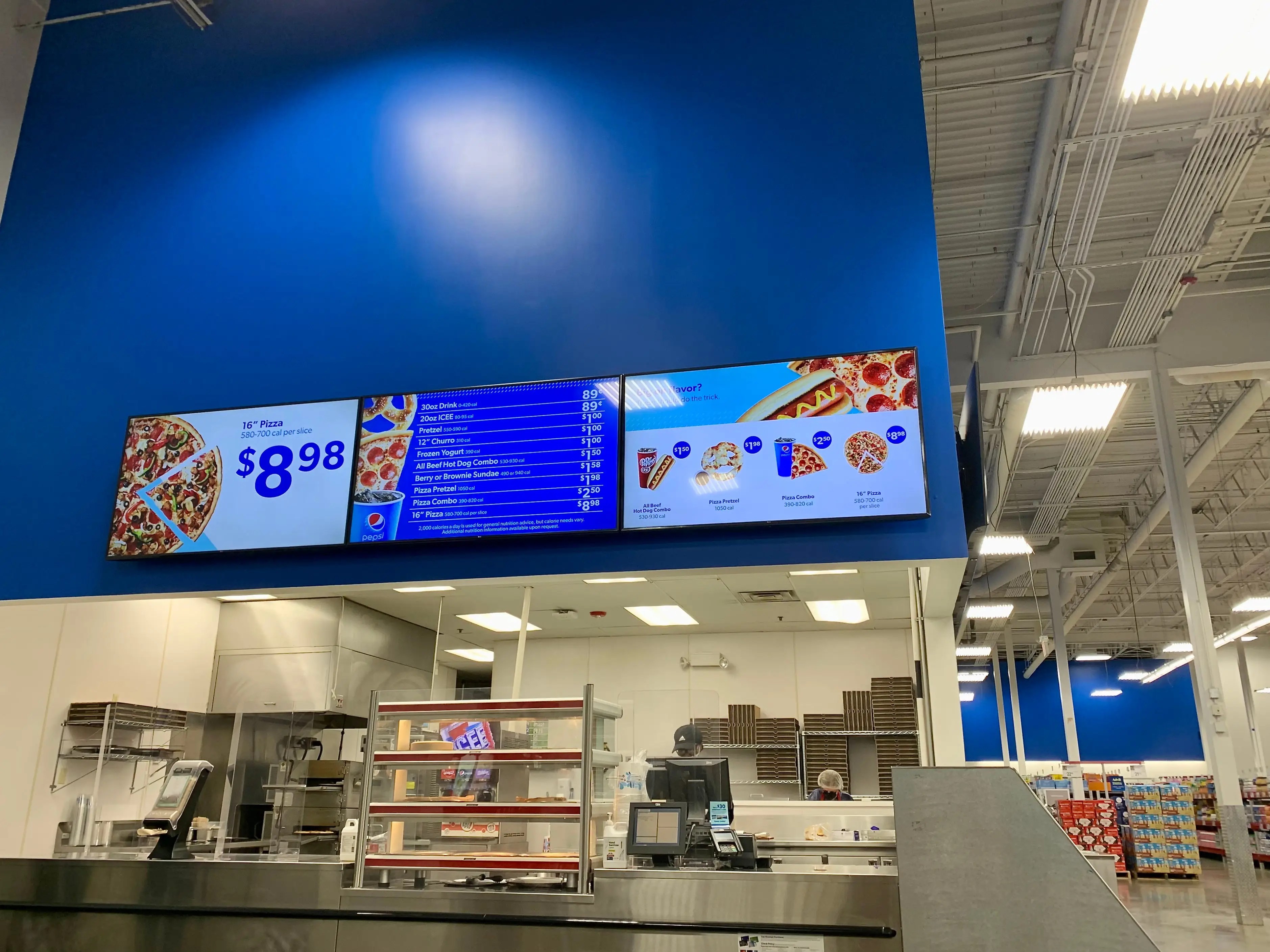 I compared food courts at Sam's Club and Costco, and this is why Costco