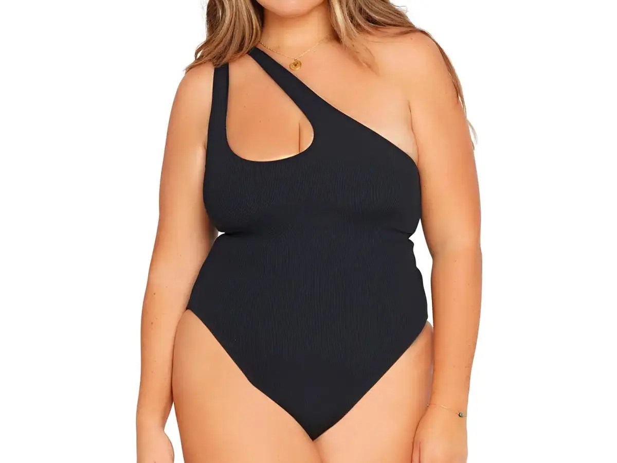 The 10 best swimsuits for DD cups that we’ve actually tried and loved