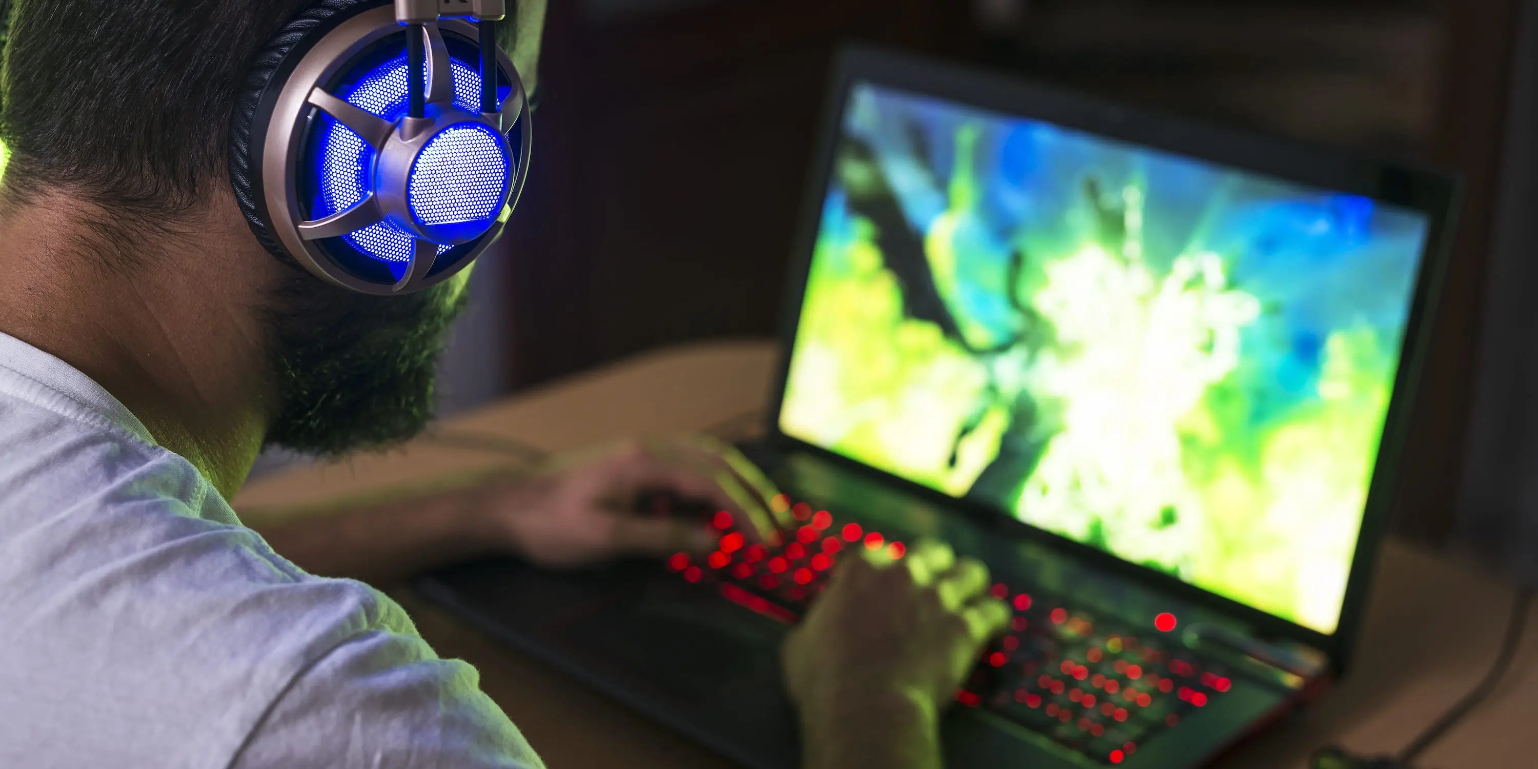 Laptop Hibernates While Playing Games: 6 Ways to Fix