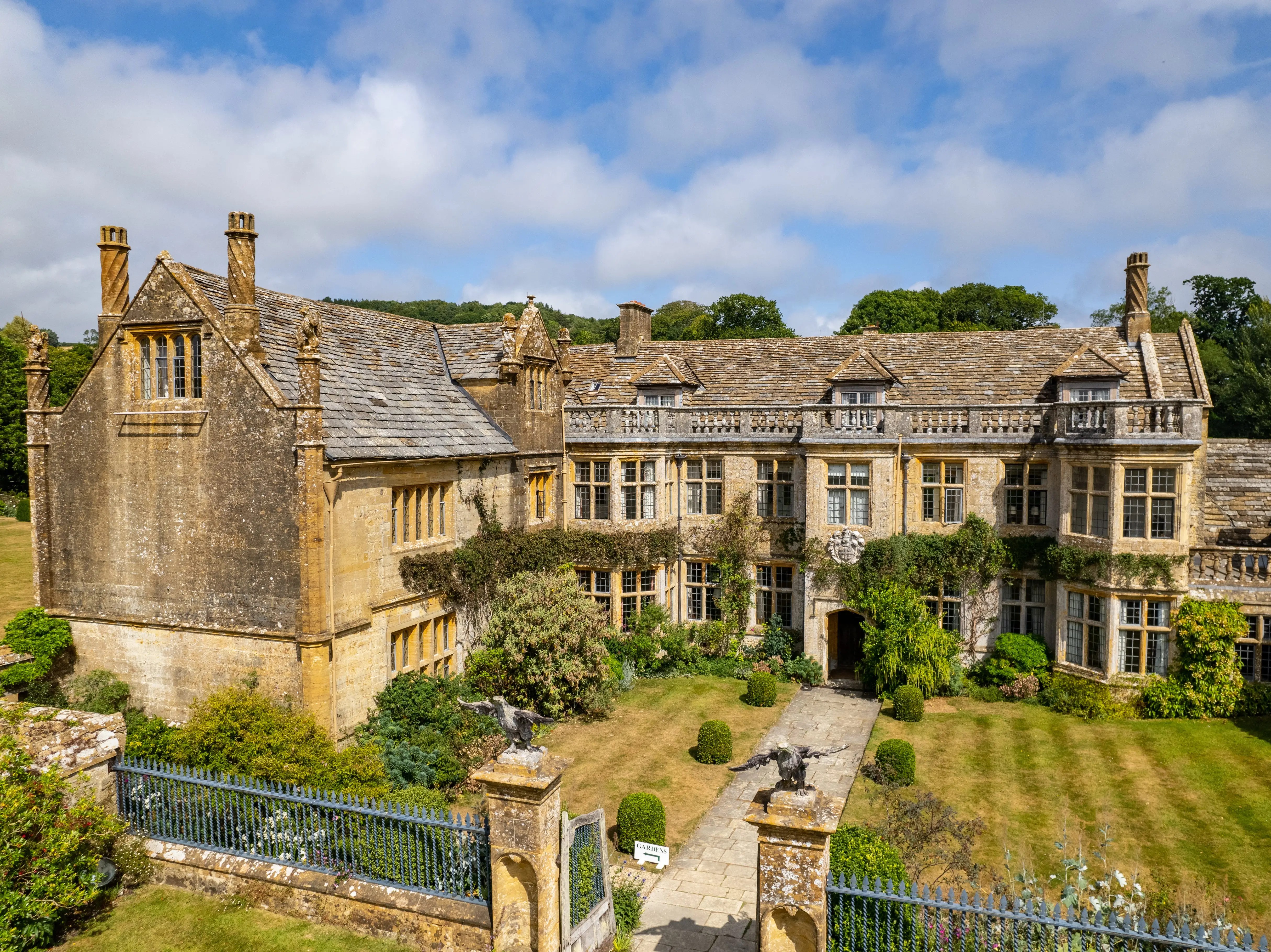 What It's Really Like to Live in an Old English Manor Business Insider