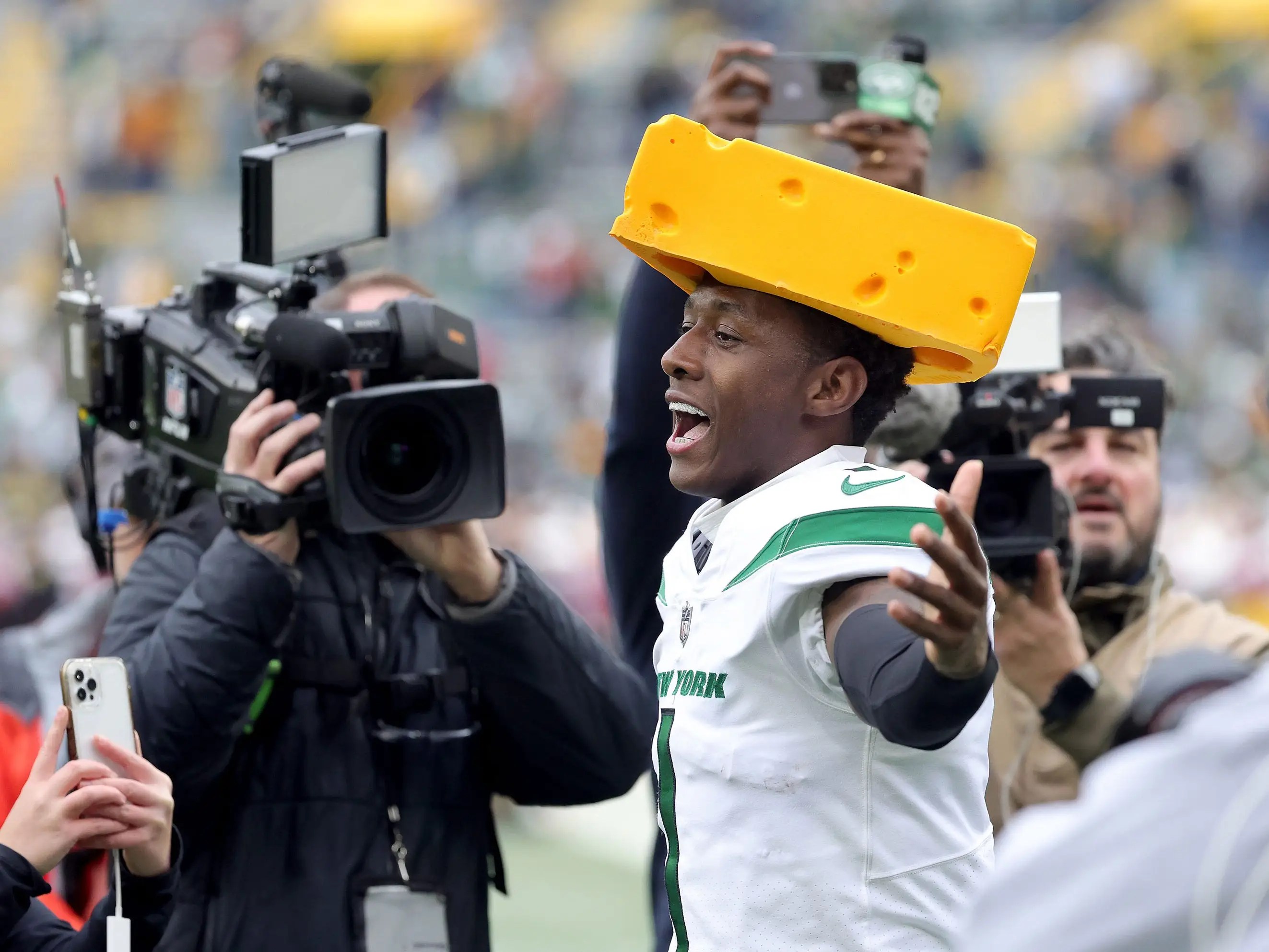Sauce Gardner Wears Cheese Head After Upset Win at Lambeau Field