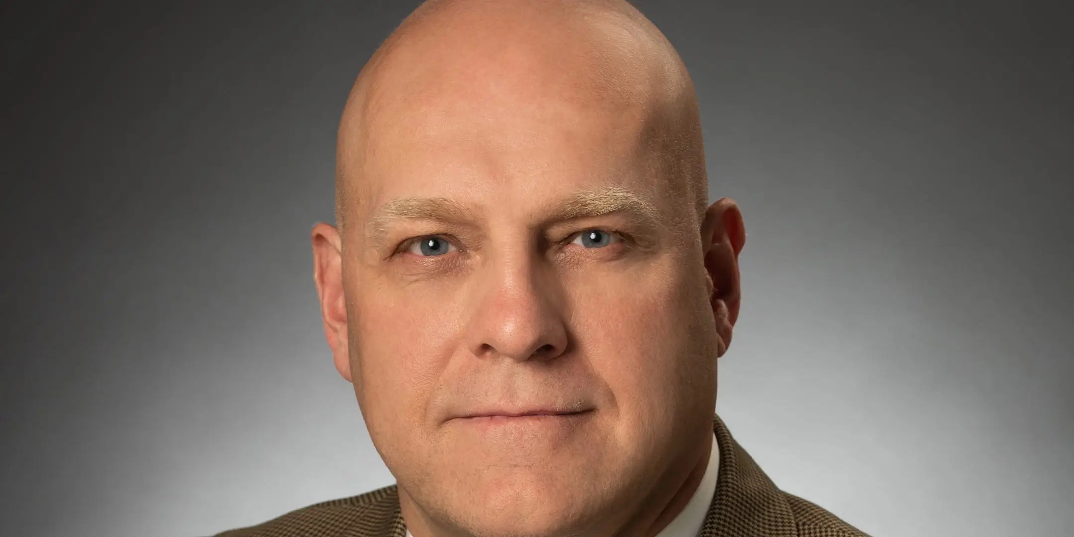 The stock market could fall another 25; 5 stocks to beat inflation