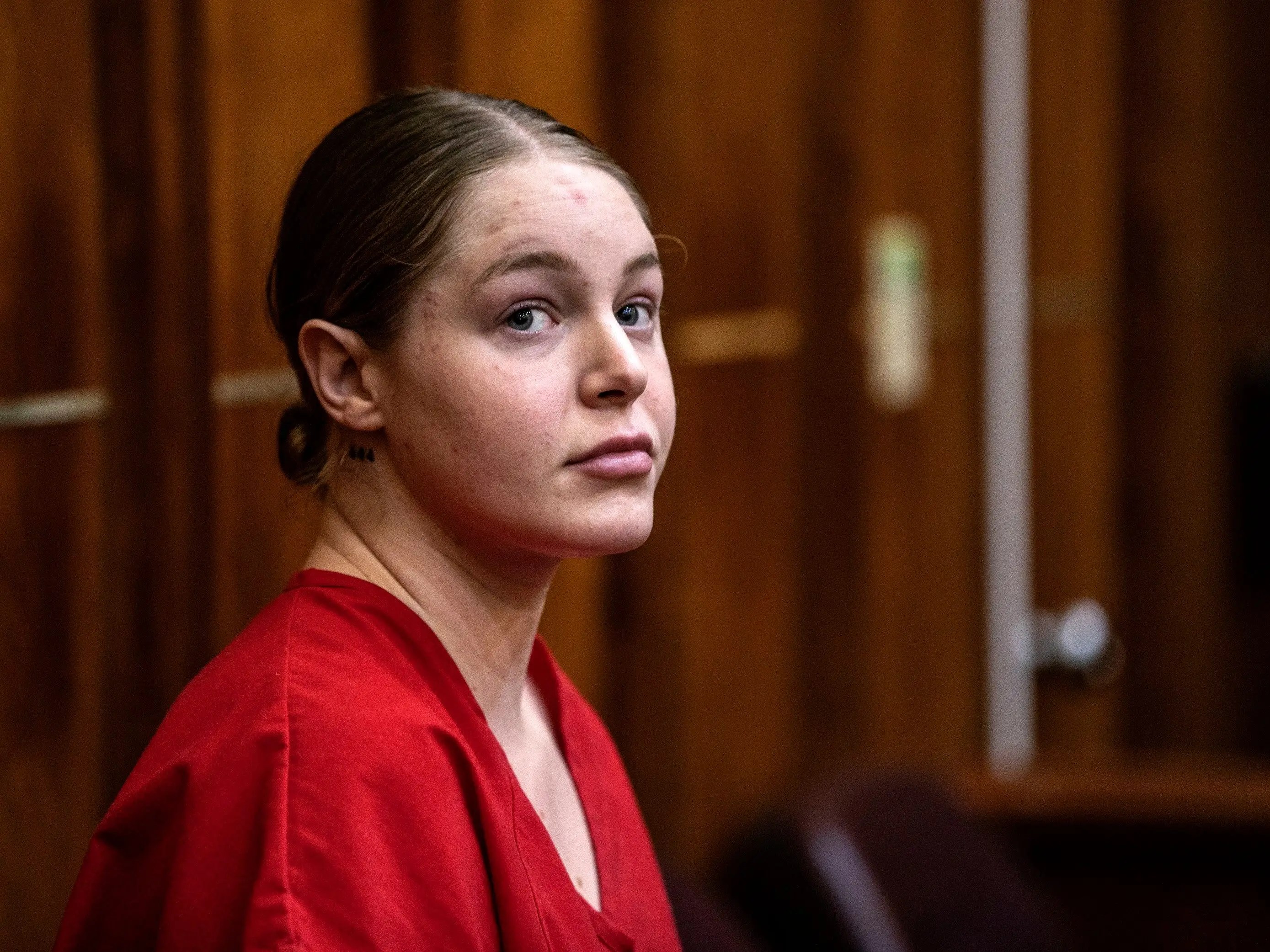 Courtney Clenney Remains Held Without Bond After Hearing Business Insider