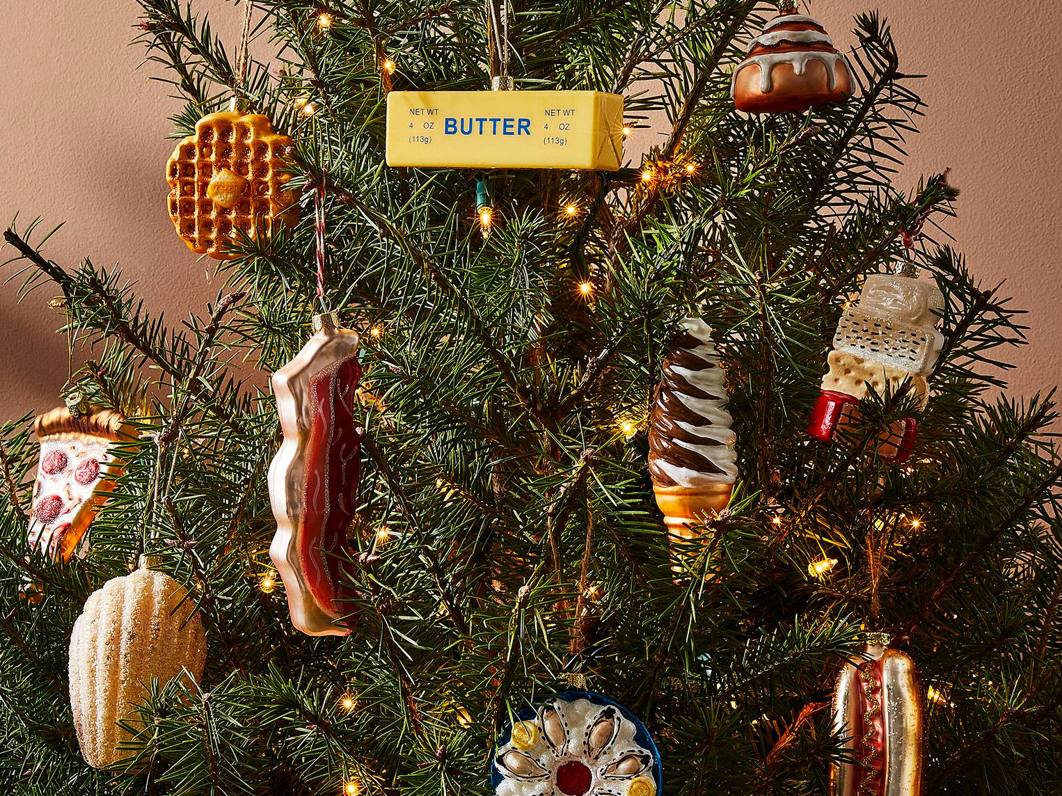 26 Food Christmas Ornaments for Delectable Tree Decor