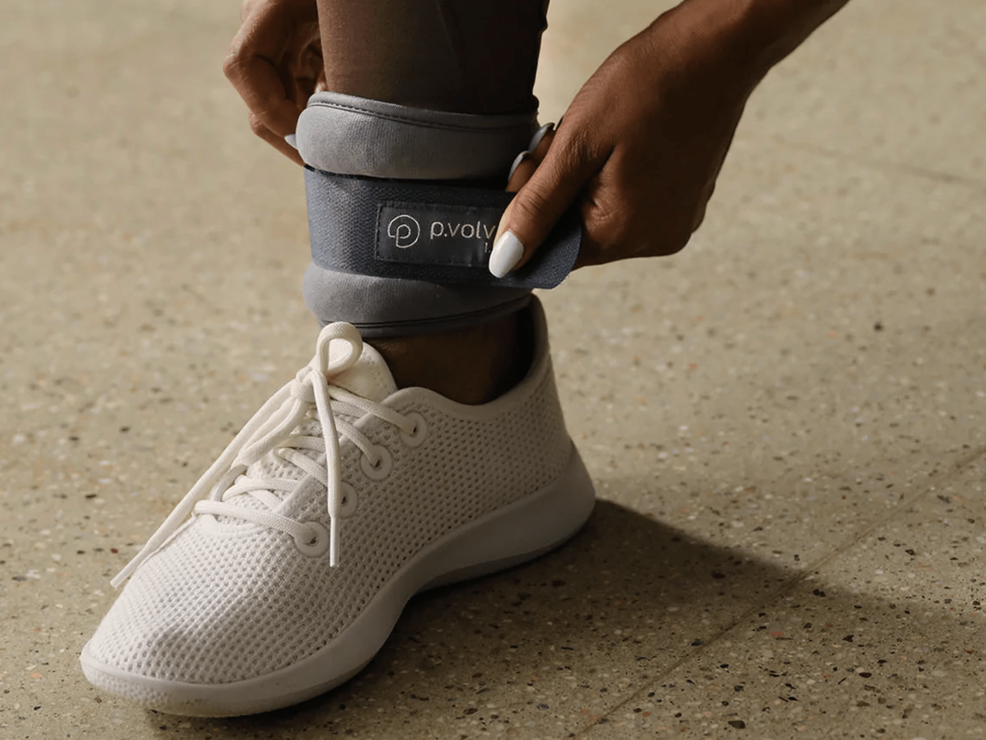 6 benefits of wearing ankle weights, according to fitness professionals