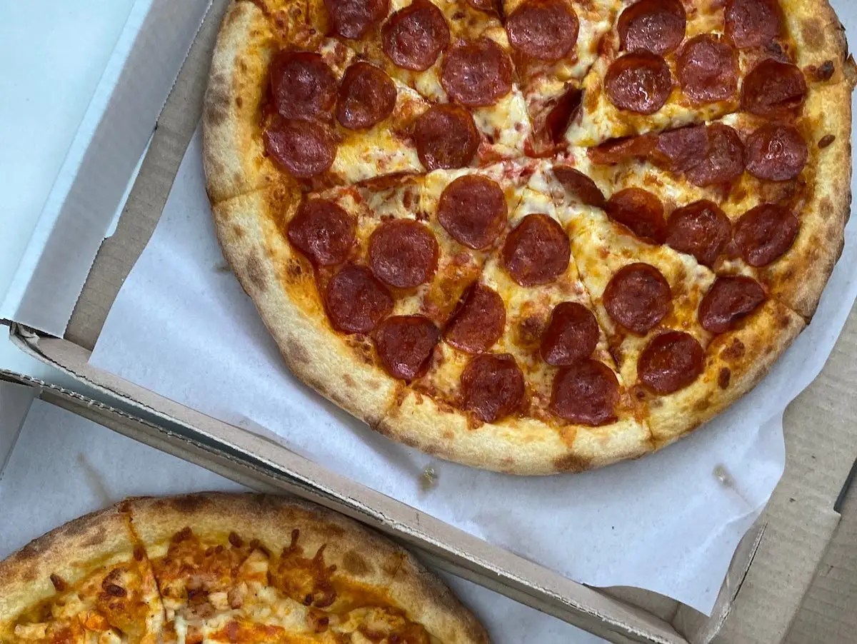 A new ultrafast pizza delivery startup in Philly delivers food in just