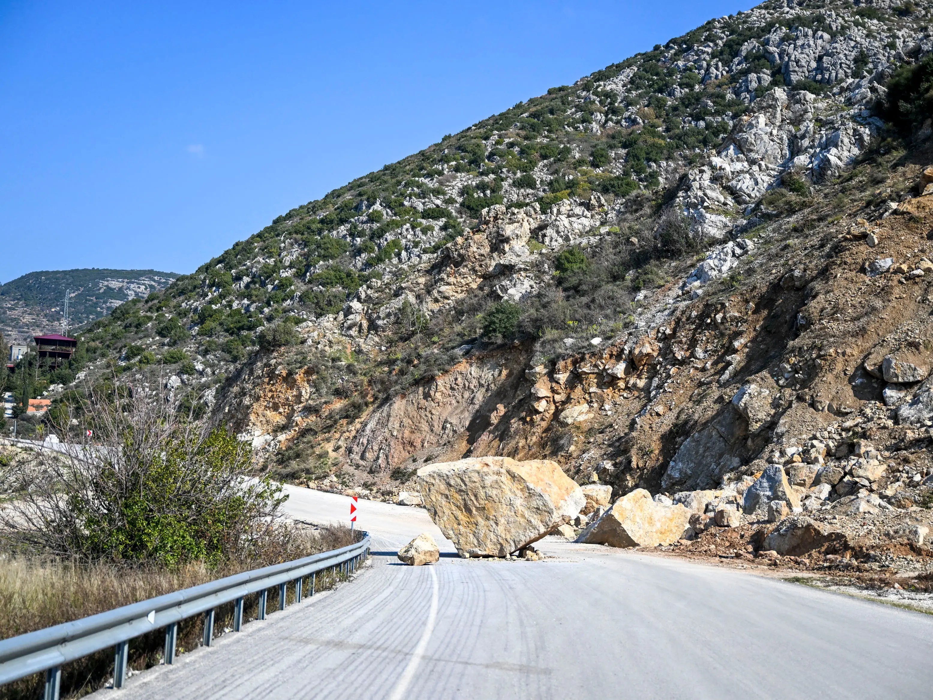 The Turkey Earthquake Created a 13StoryDeep Chasm in an Olive Grove