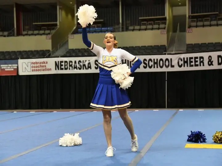 Nebraska HighSchool Cheerleader Competed by Herself at State