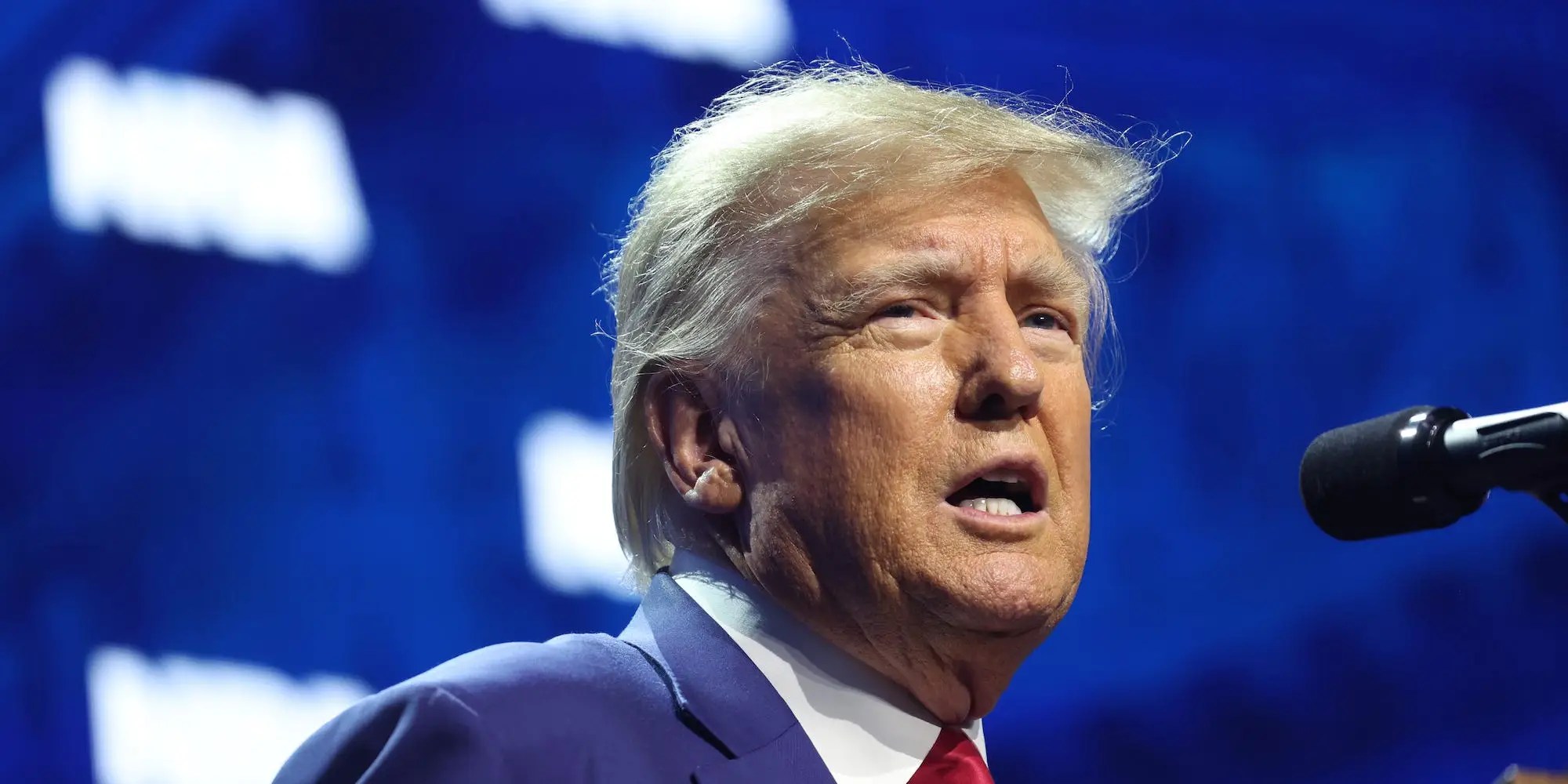 Trumpo „valstybių teisių“ pozicija dėl abortų sulaukia dešiniųjų kritikos —  bet nesitikėk, kad tai pakenks jo evangelikų palaikymui Ajovoje: „Nemanau, kad galime mirti ant tos kalvos“