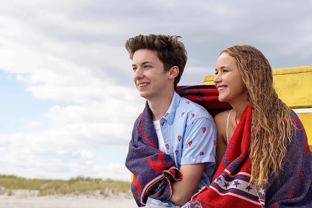 Jennifer Lawrence's Costar Calls 'No Hard Feelings' Nude Scene 'Weird