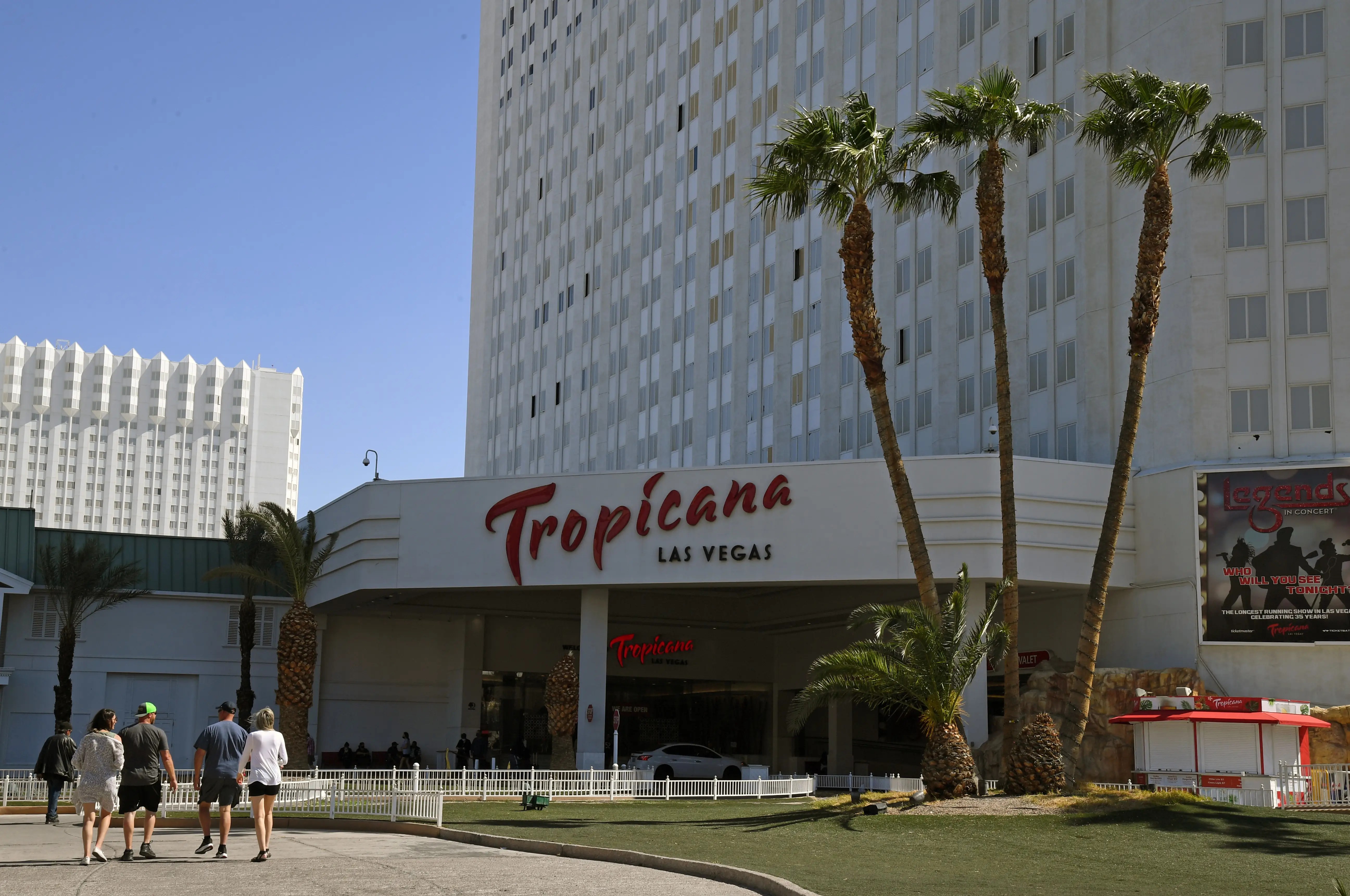 The historic Tropicana hotel in Las Vegas could be demolished old