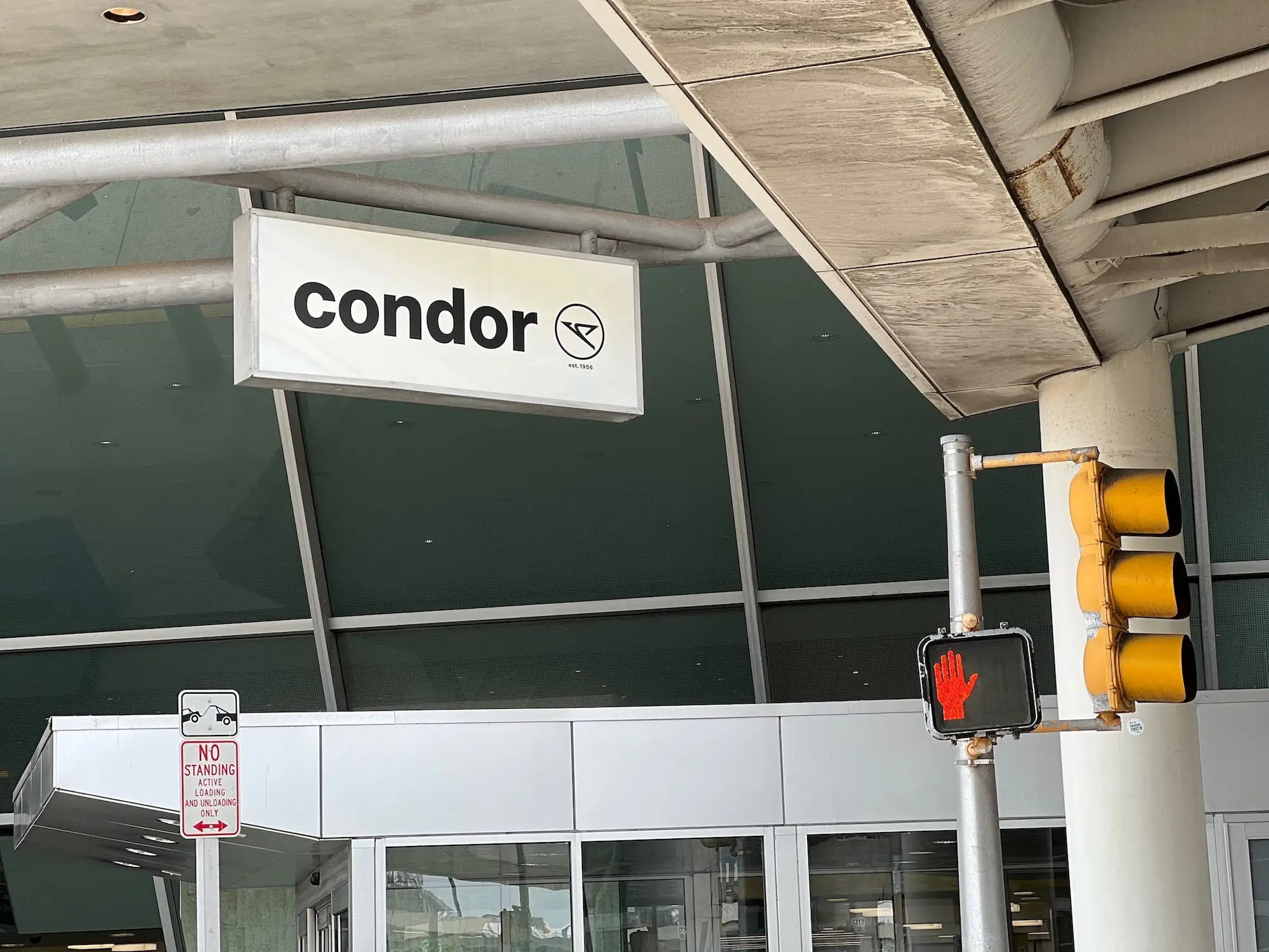 I flew from New York to Germany in business class on Condor's brand new