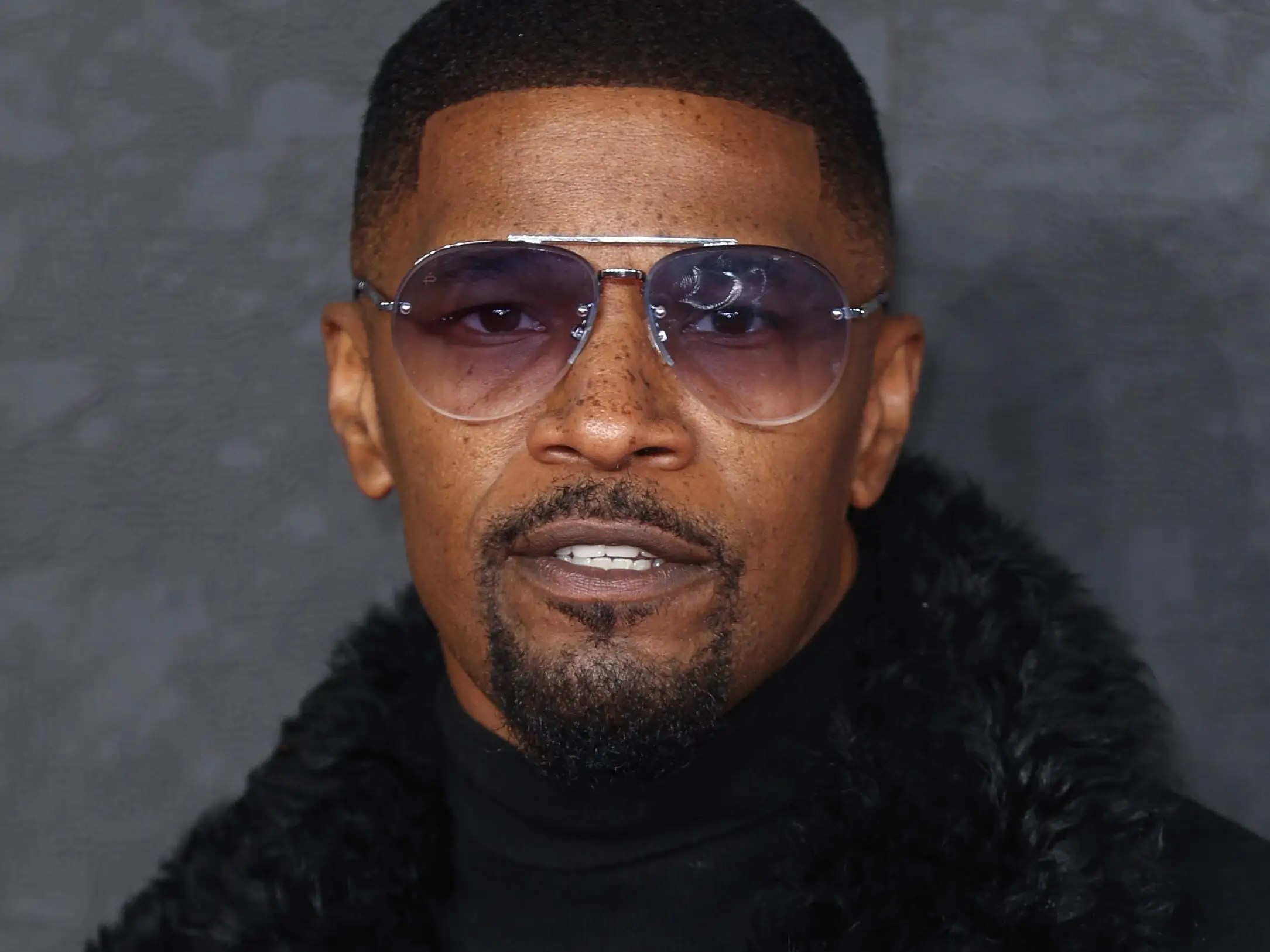 Jamie Foxx Says He's 'Thankful' After His Hospitalization Business
