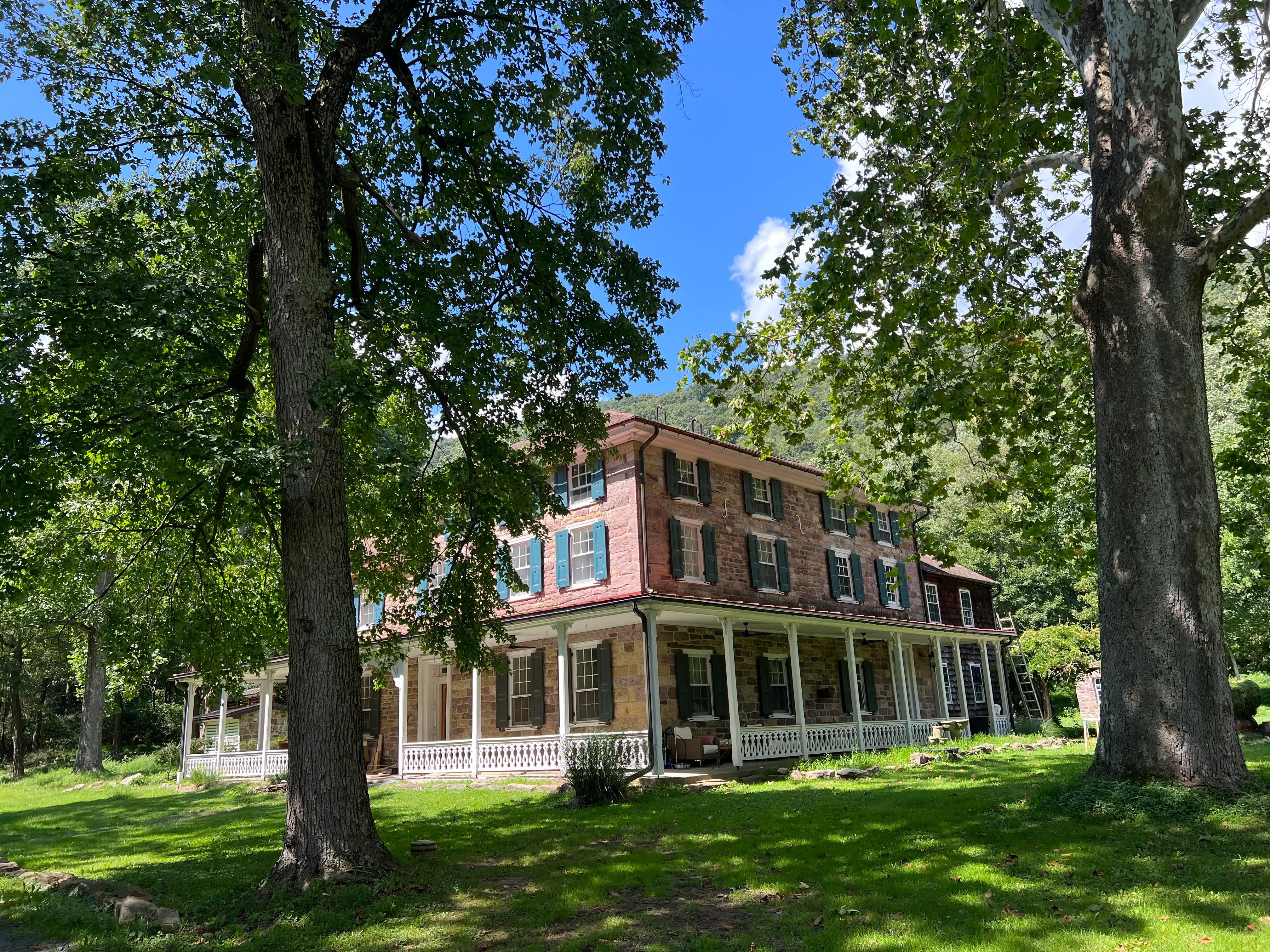 AI Helped Me Remodel My Old FixerUpper House — Here's How Business