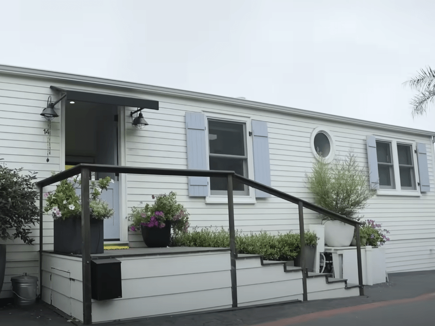 Pacific Palisades Trailer Park Shop