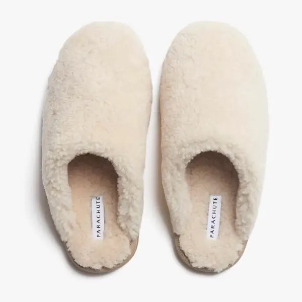 Parachute Black Friday Sale Deals Save 20 on Sheets, Pillows, and Bedding