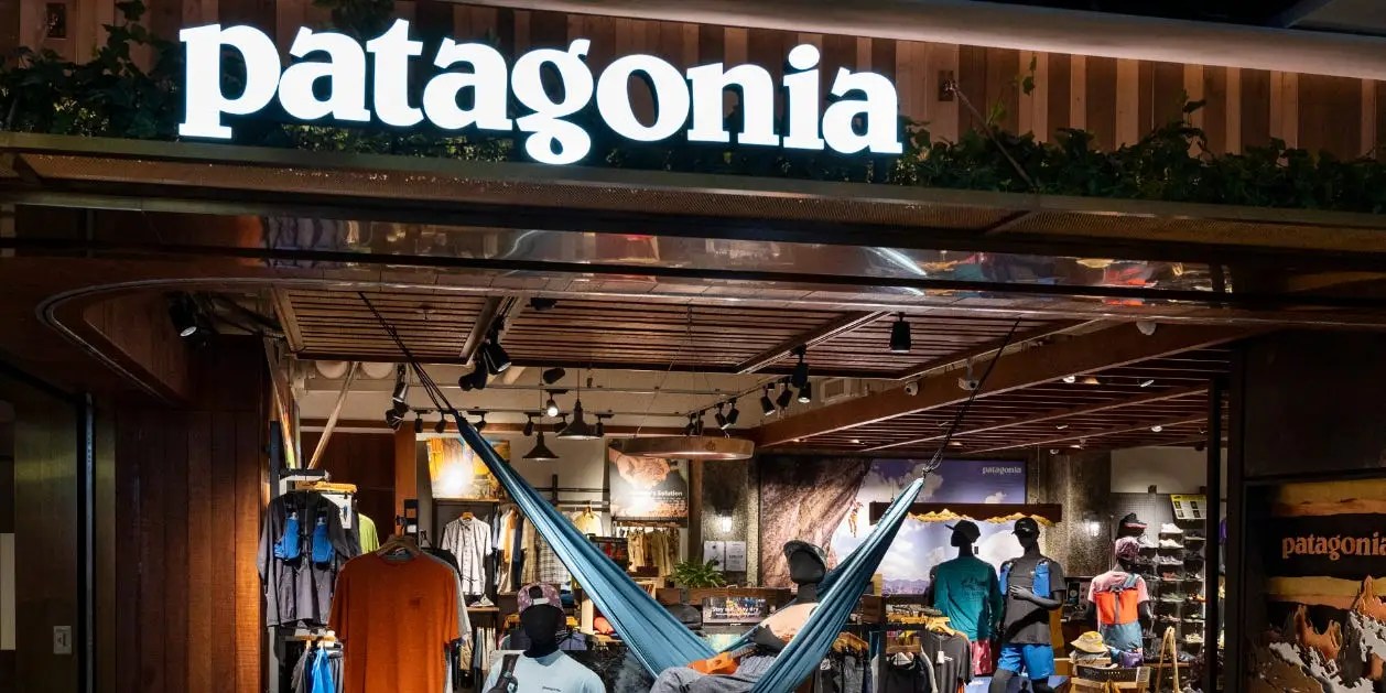 Steam Deck and Beyond: The Best Handheld Gaming Devices for 2024