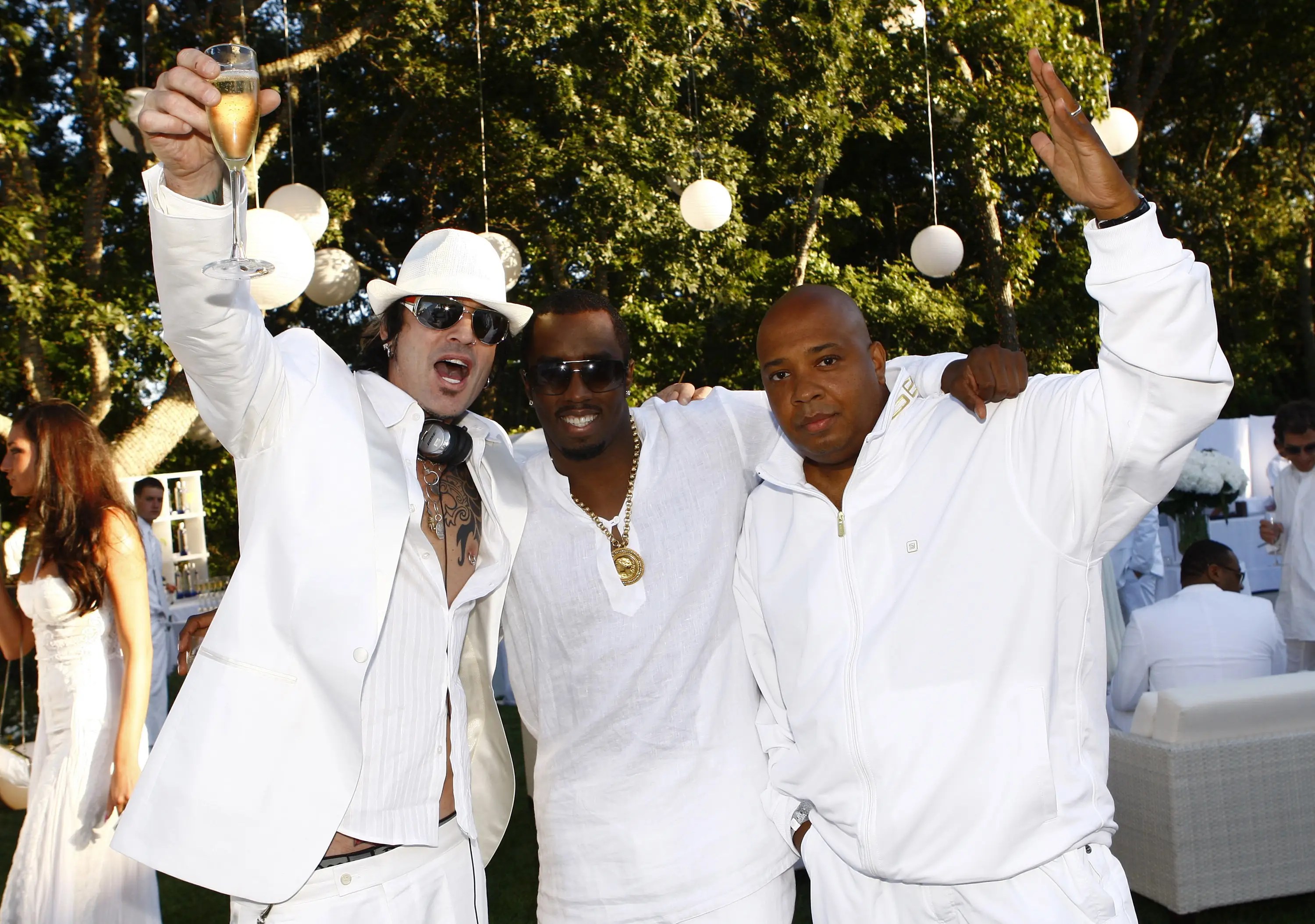 Diddy's a-List 'White Parties' Featured Naked Women - Business Insider