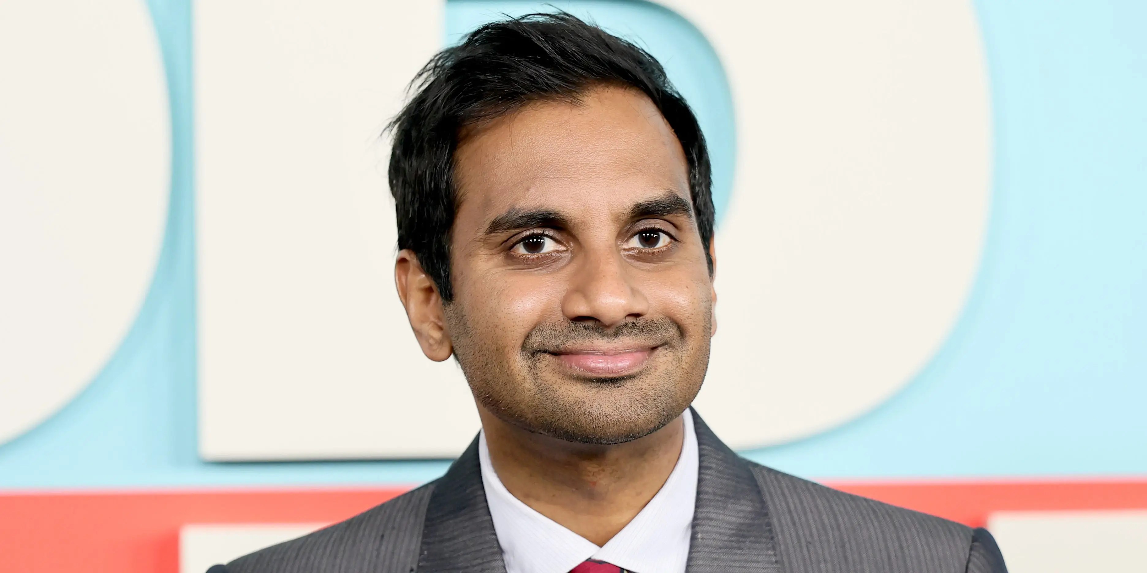 Aziz Ansari Says He Has a Flip Phone and No Email Business Insider