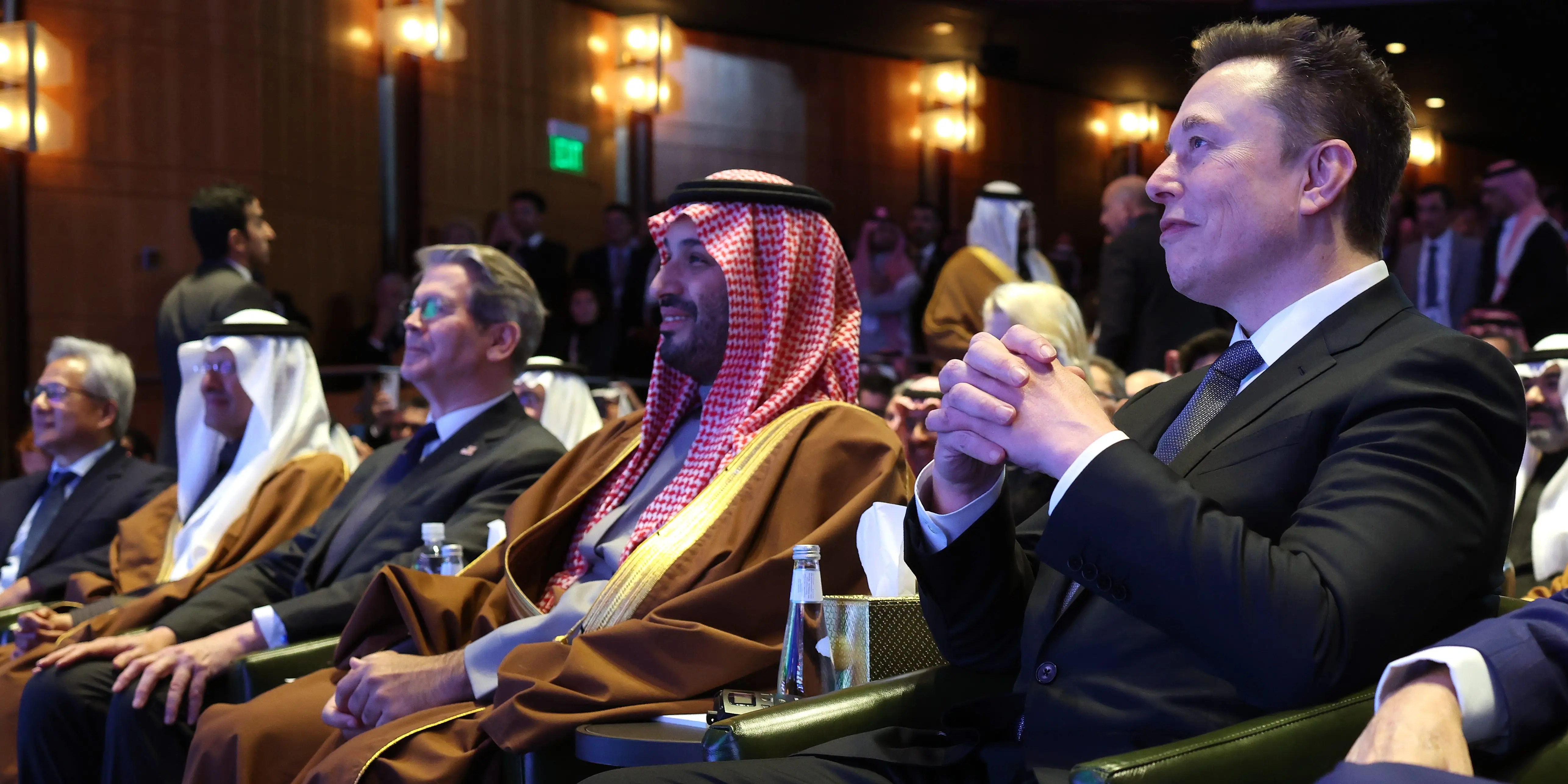Paramount Plans to Use ‘Foreign Investors’ to Help Finance WBD Deal