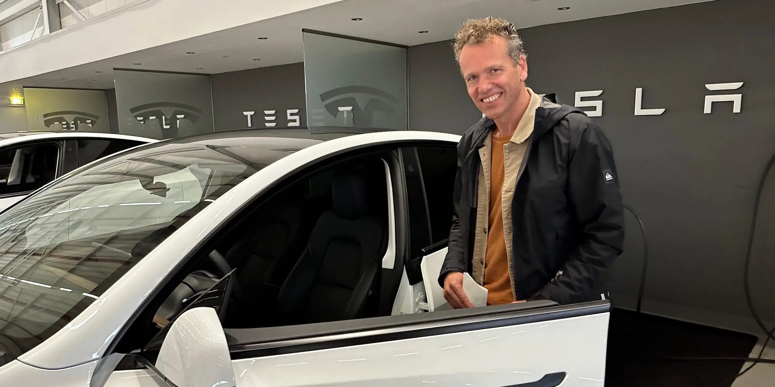 Tesla Owners in Europe Celebrate Getting FSD After Years of Waiting