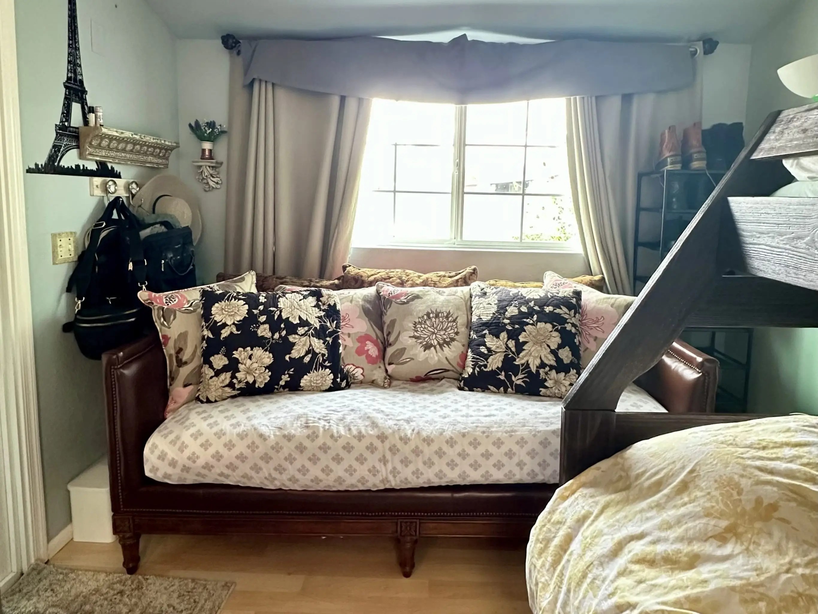 I’m Living in a 150-Square-Foot Converted Garage at My Parents’ House