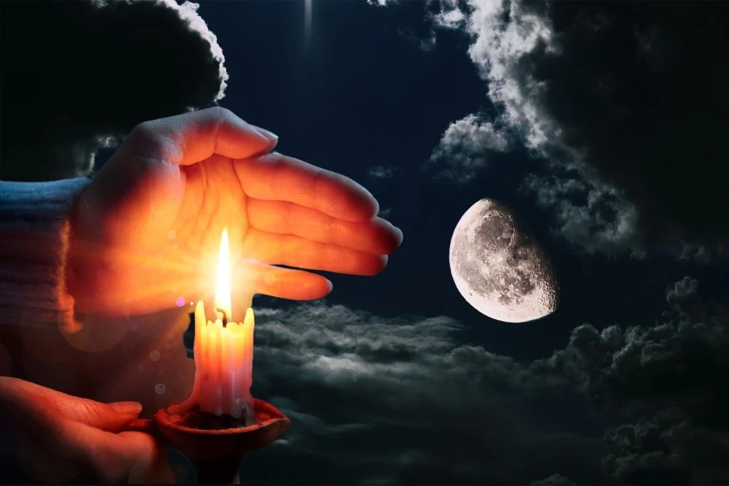 Kiedy nów księżyca w lipcu? To początek karmicznego cyklu Kobieta w