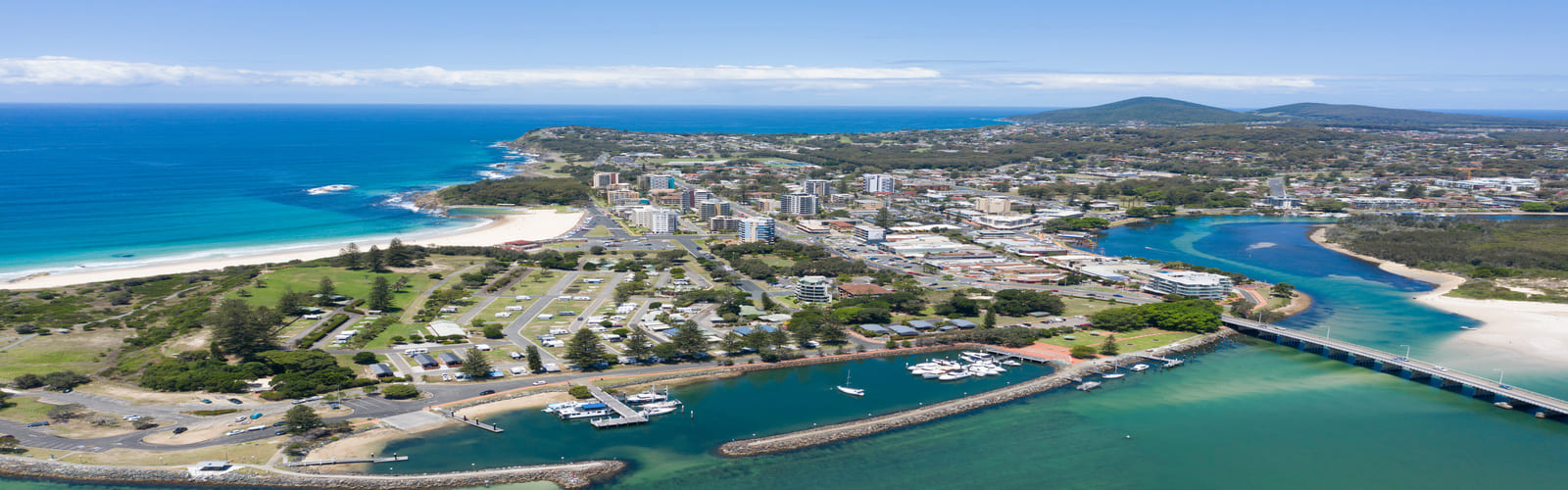 699 & Airbnb in Forster