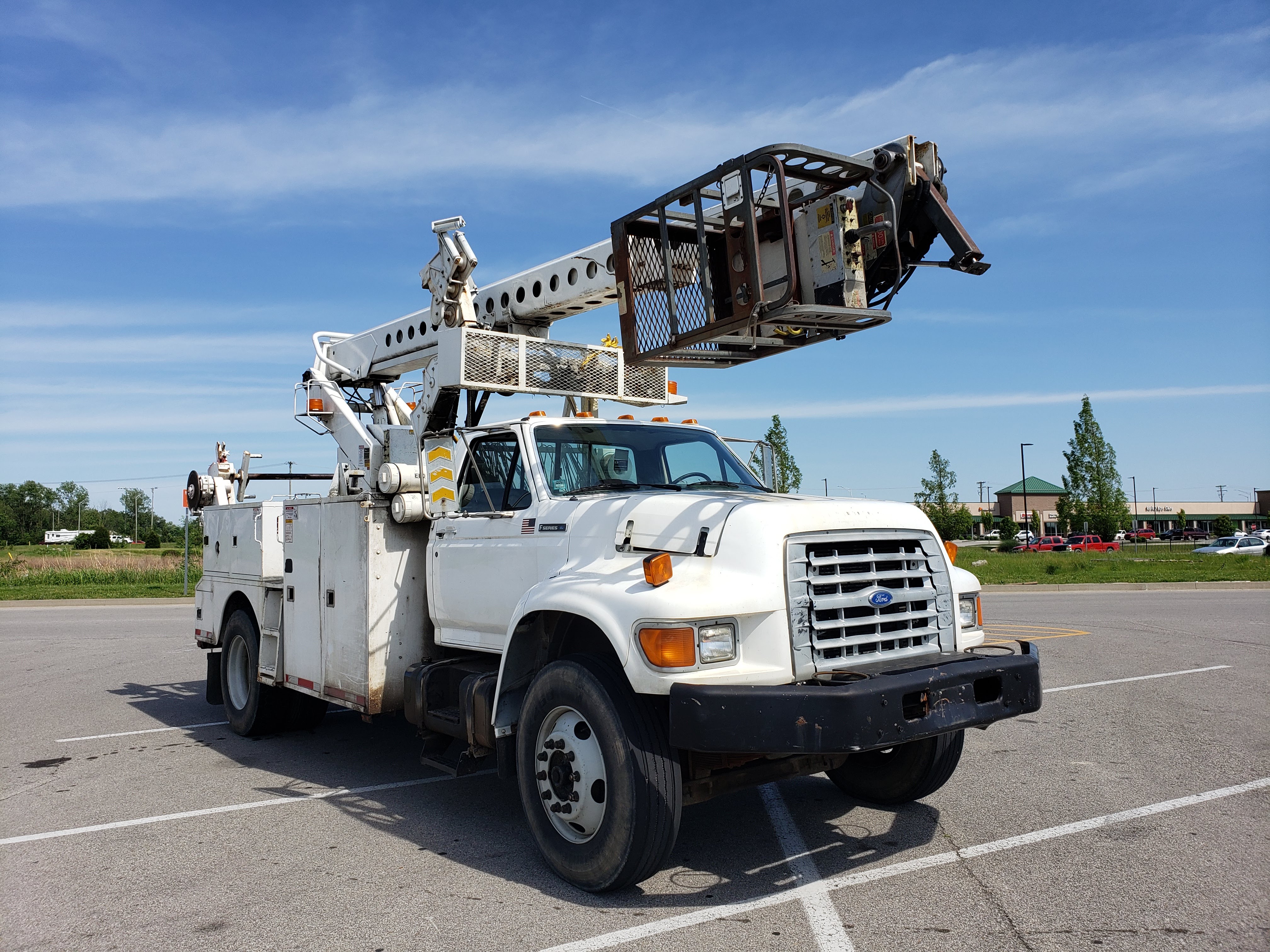 Used 1996 Ford F800 T40D Cable Placer Bucket Truck for Sale in Nash...