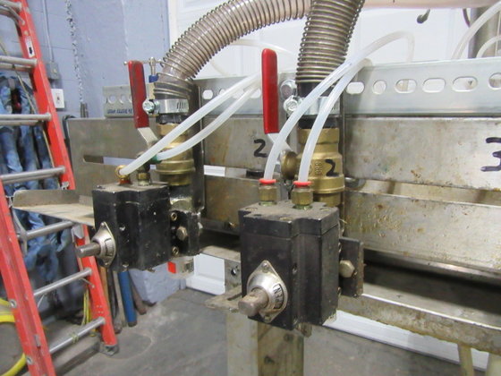 6 spout Gravity Filler by Electronic Liquid Fillers Inc. 3661 in