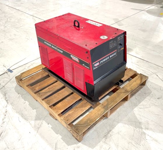 Lincoln Electric Co. Power Wave 455M Arc Welder 5A570A Welding Machine